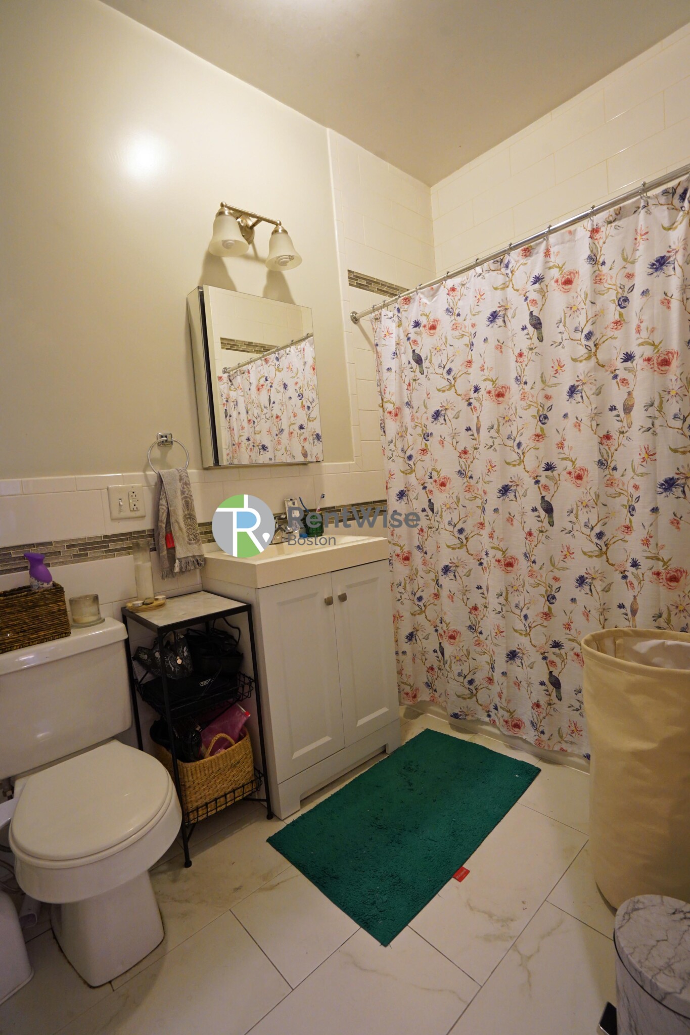 1379 Commonwealth Ave, Brighton