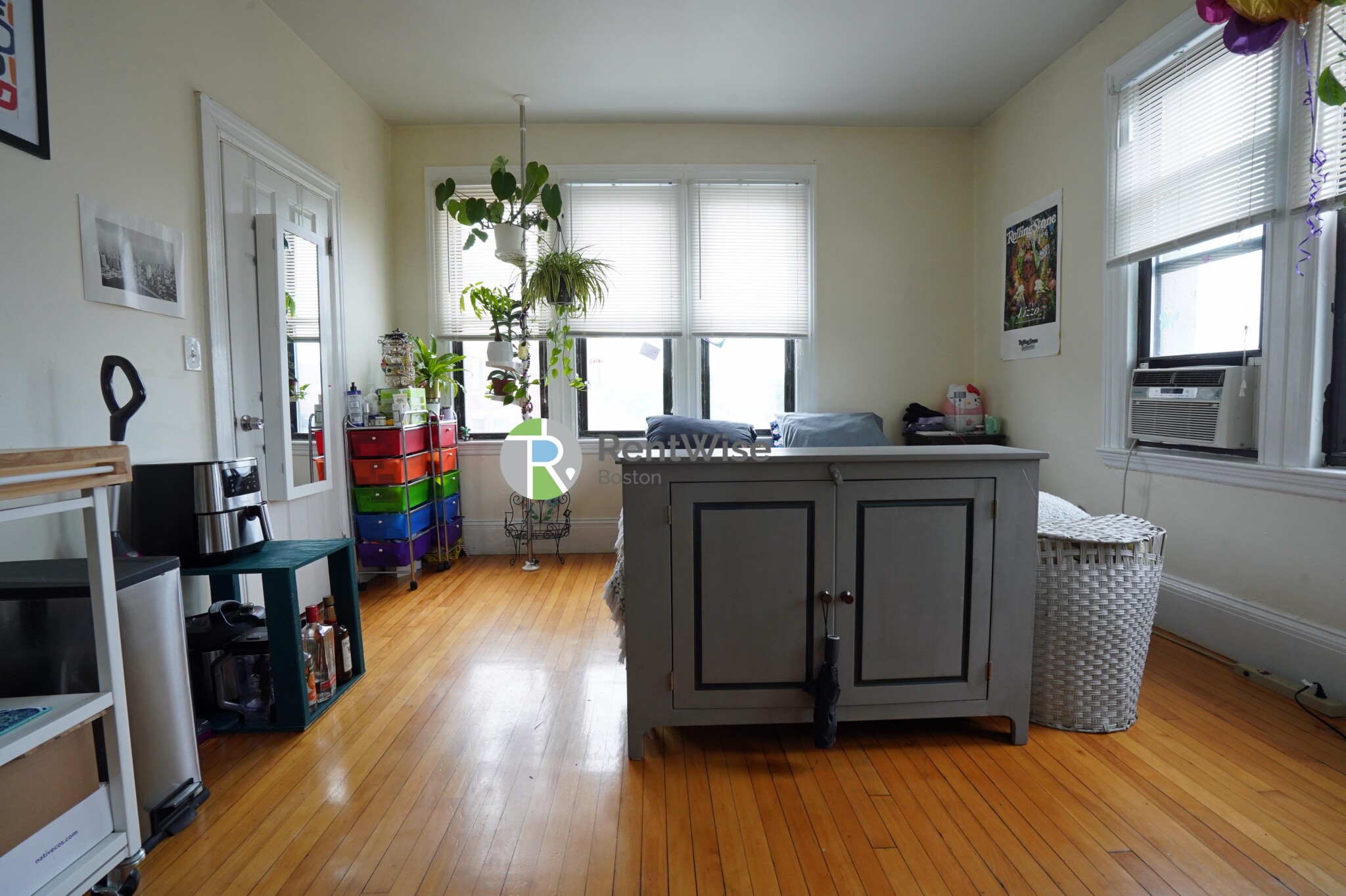 1218 Commonwealth Ave, Brighton