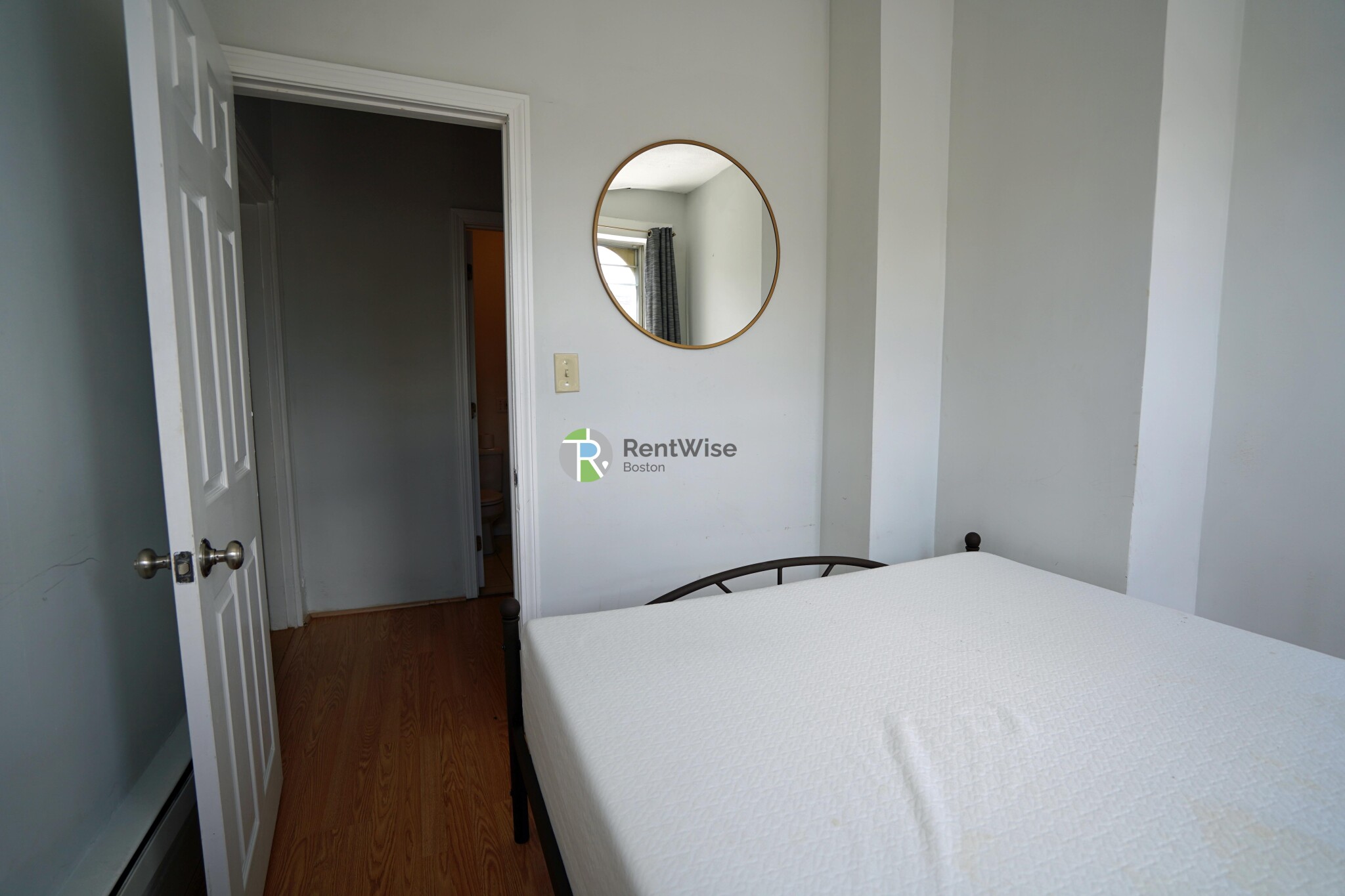 12 Foster St, North End