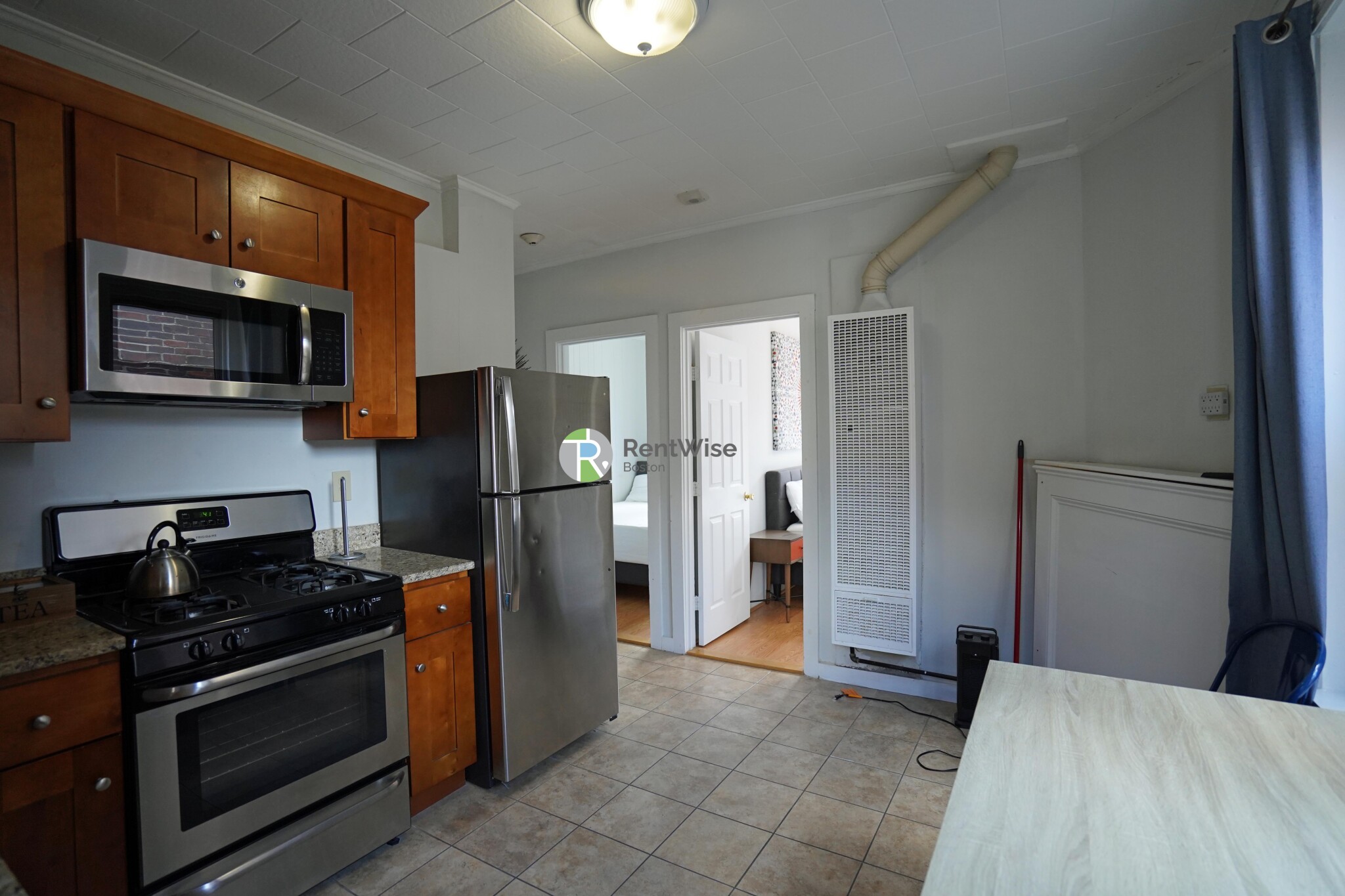 12 Foster St, North End