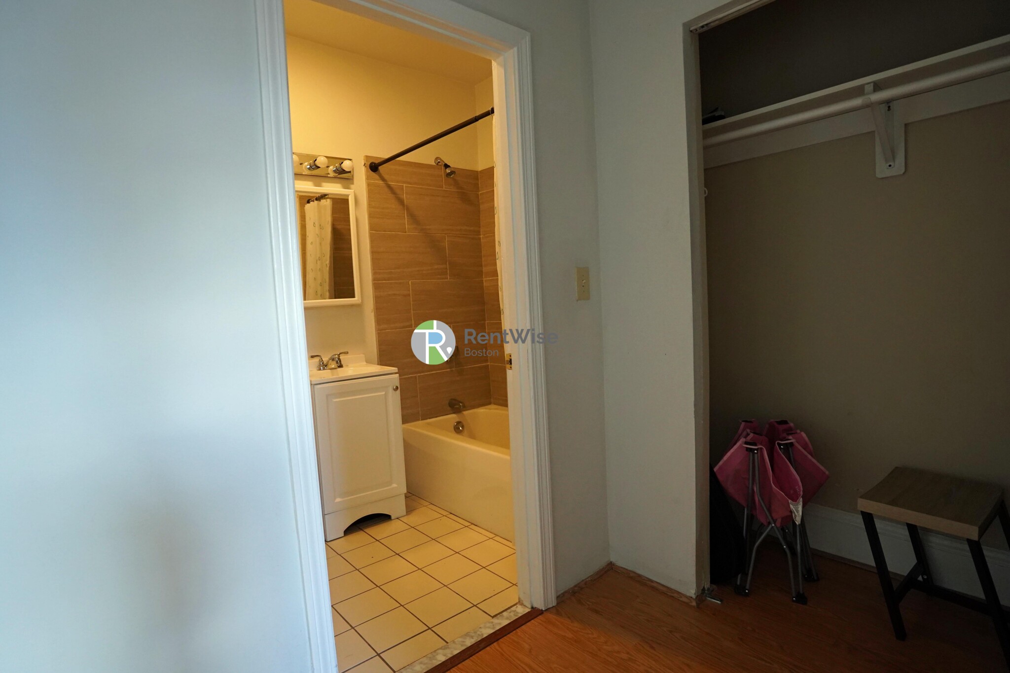 12 Foster St, North End