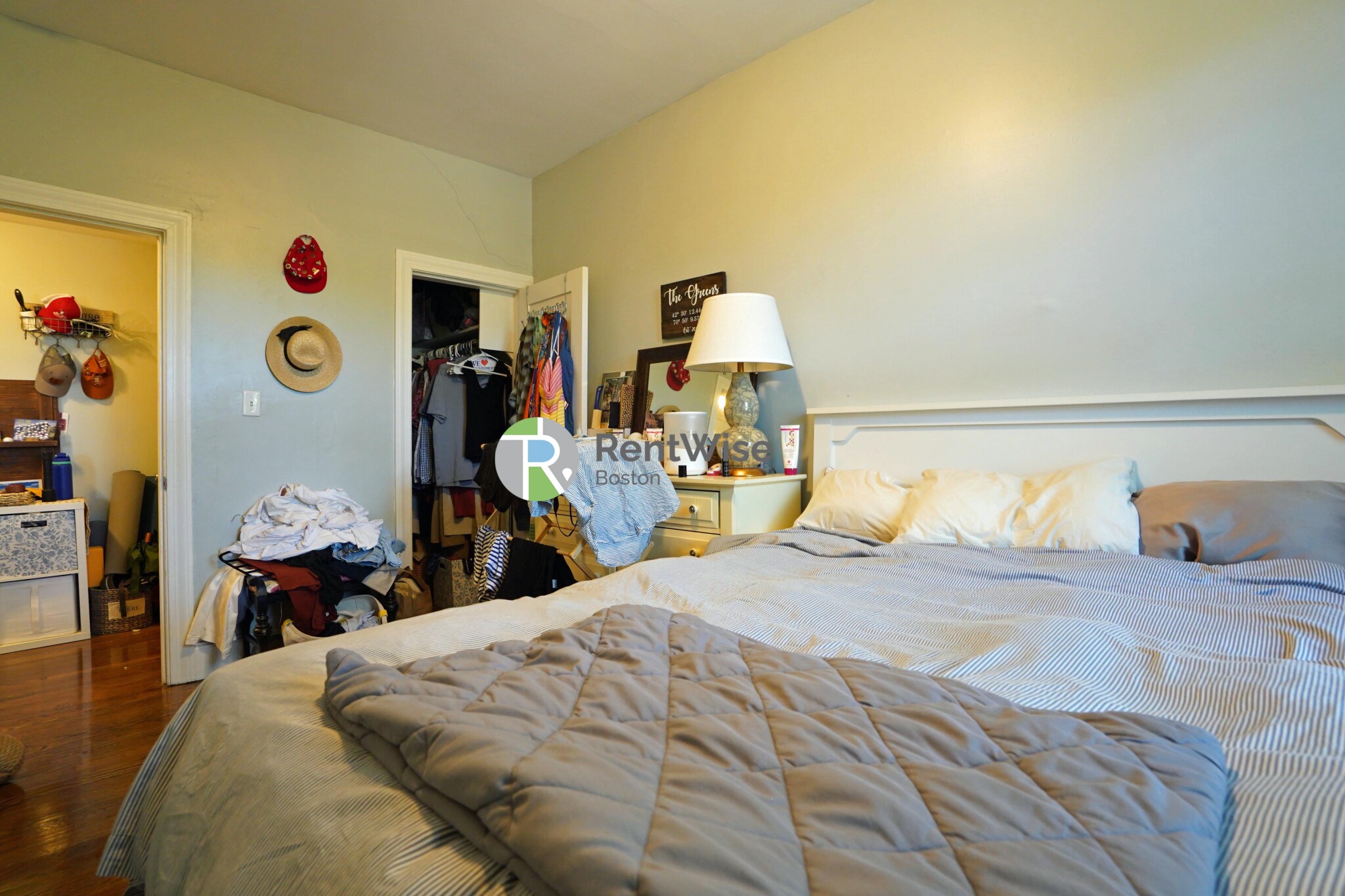 45 Carlton St, Longwood