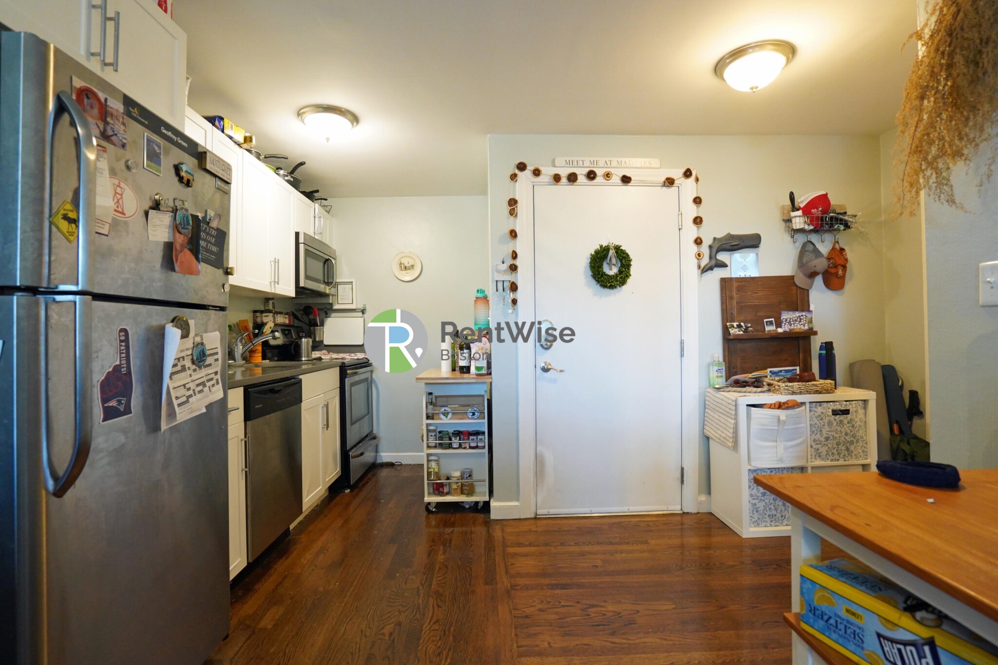 45 Carlton St, Longwood