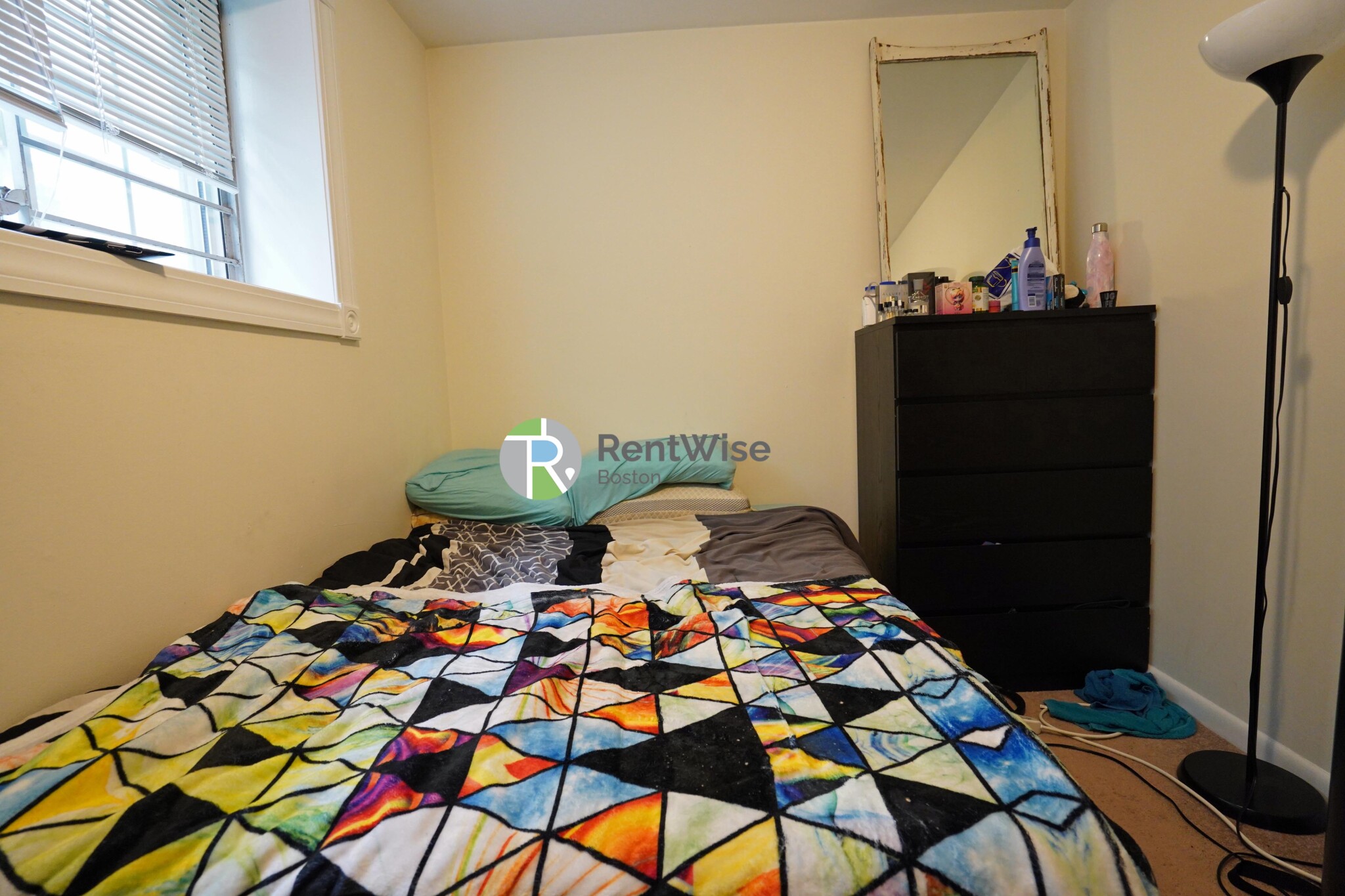 32 Embassy Rd, Brighton