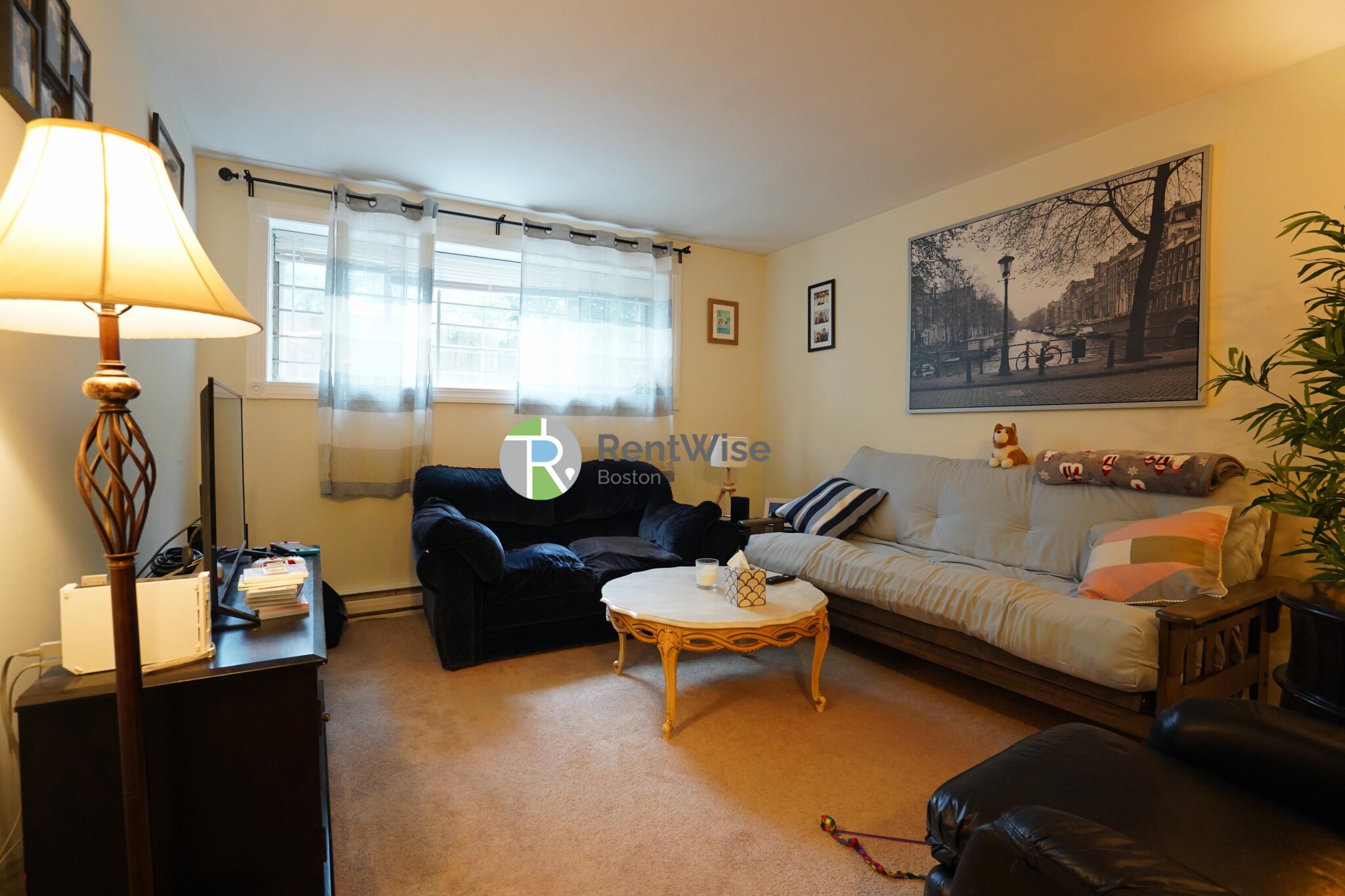 32 Embassy Rd, Brighton