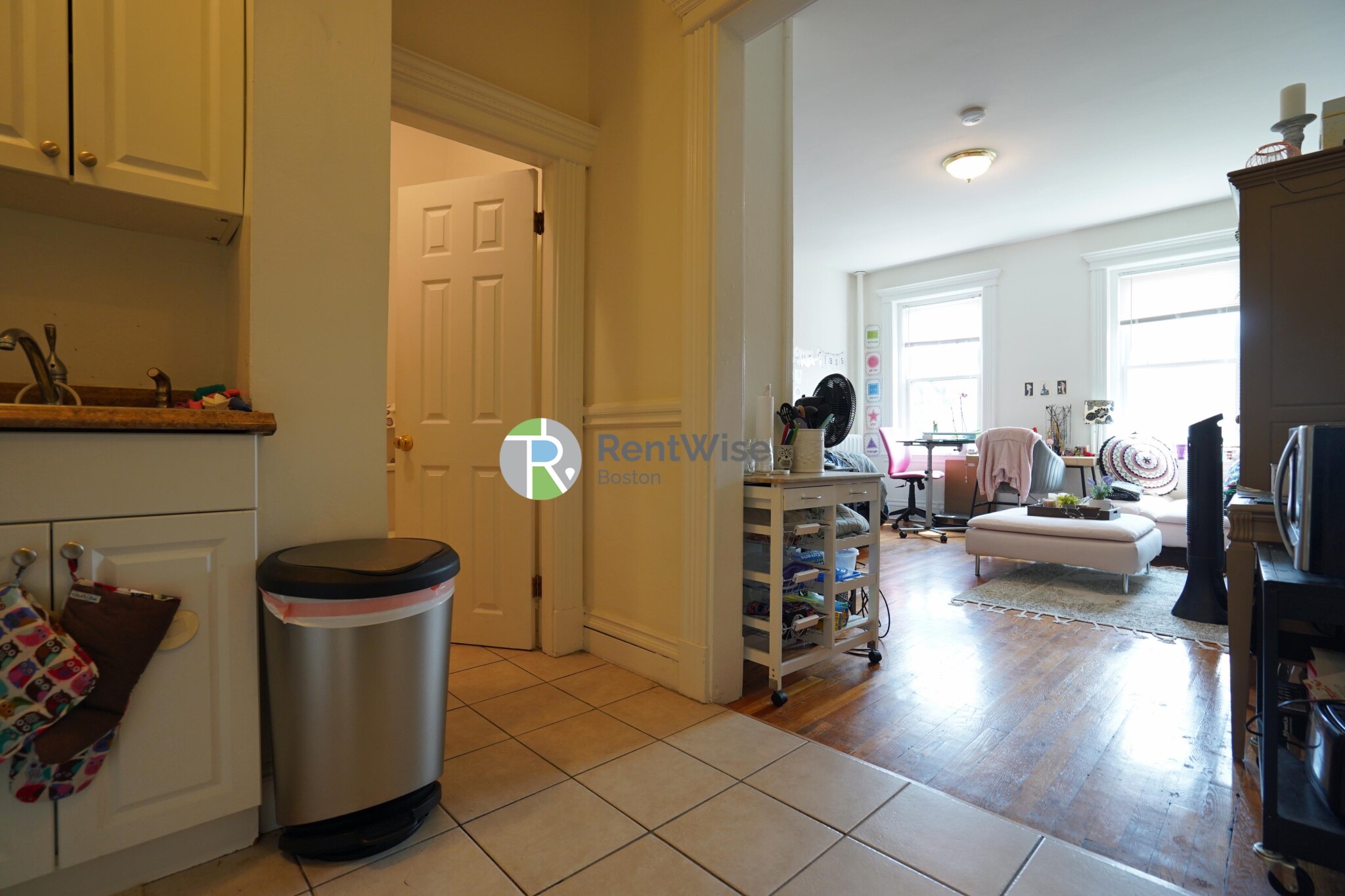 1298 Commonwealth Ave, Allston