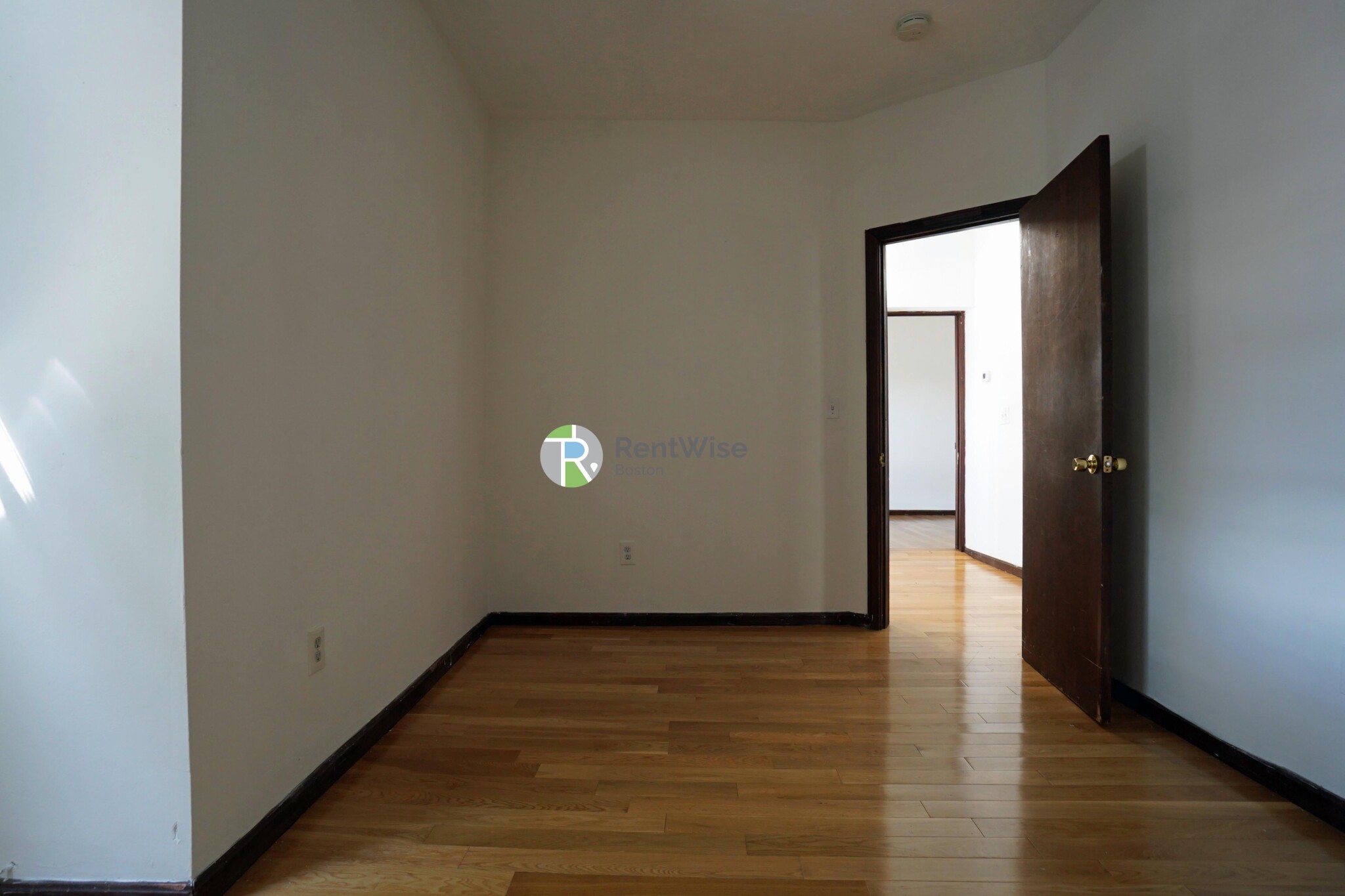 89 Sheridan St, Jamaica Plain