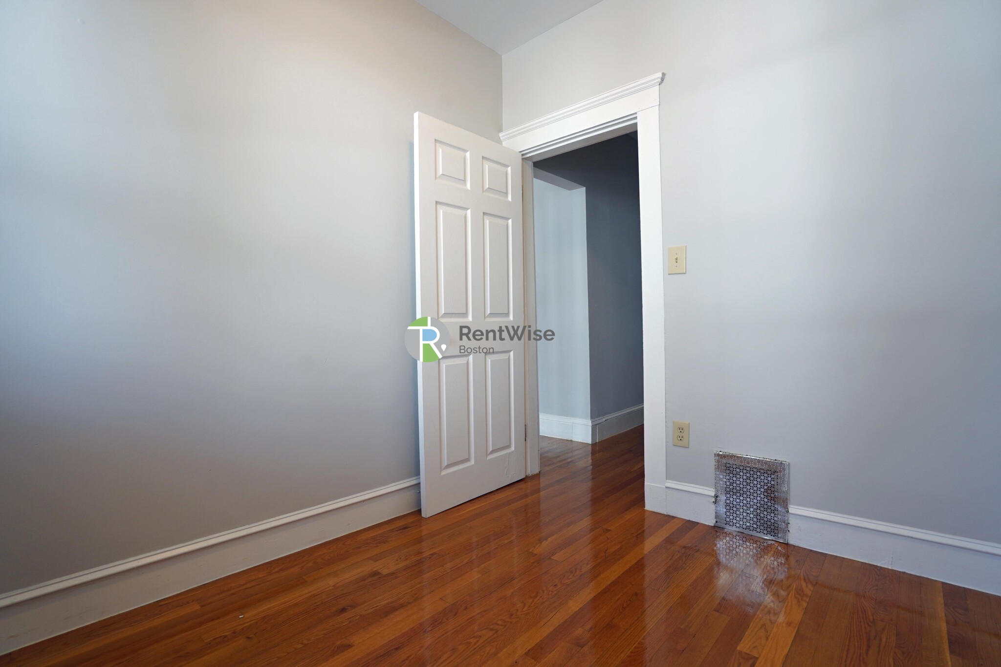 21 Roseclair St, Dorchester