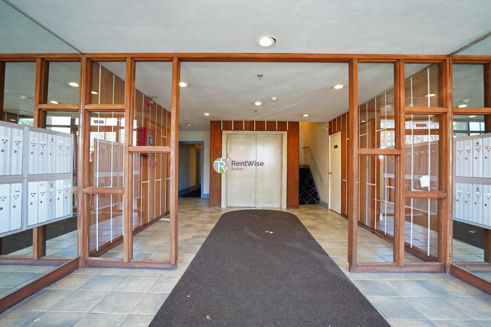 1200 Commonwealth Ave, Brighton