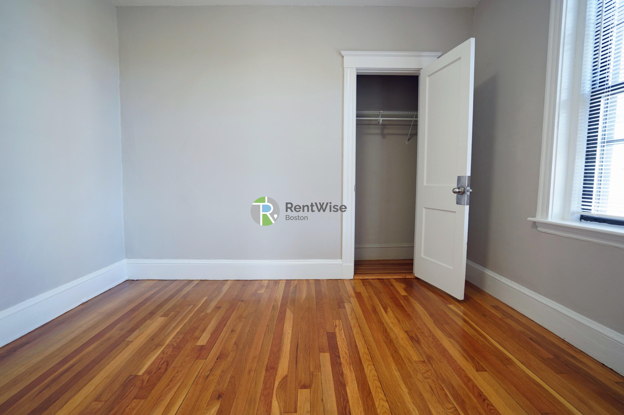 292 Harvard St, Central Square