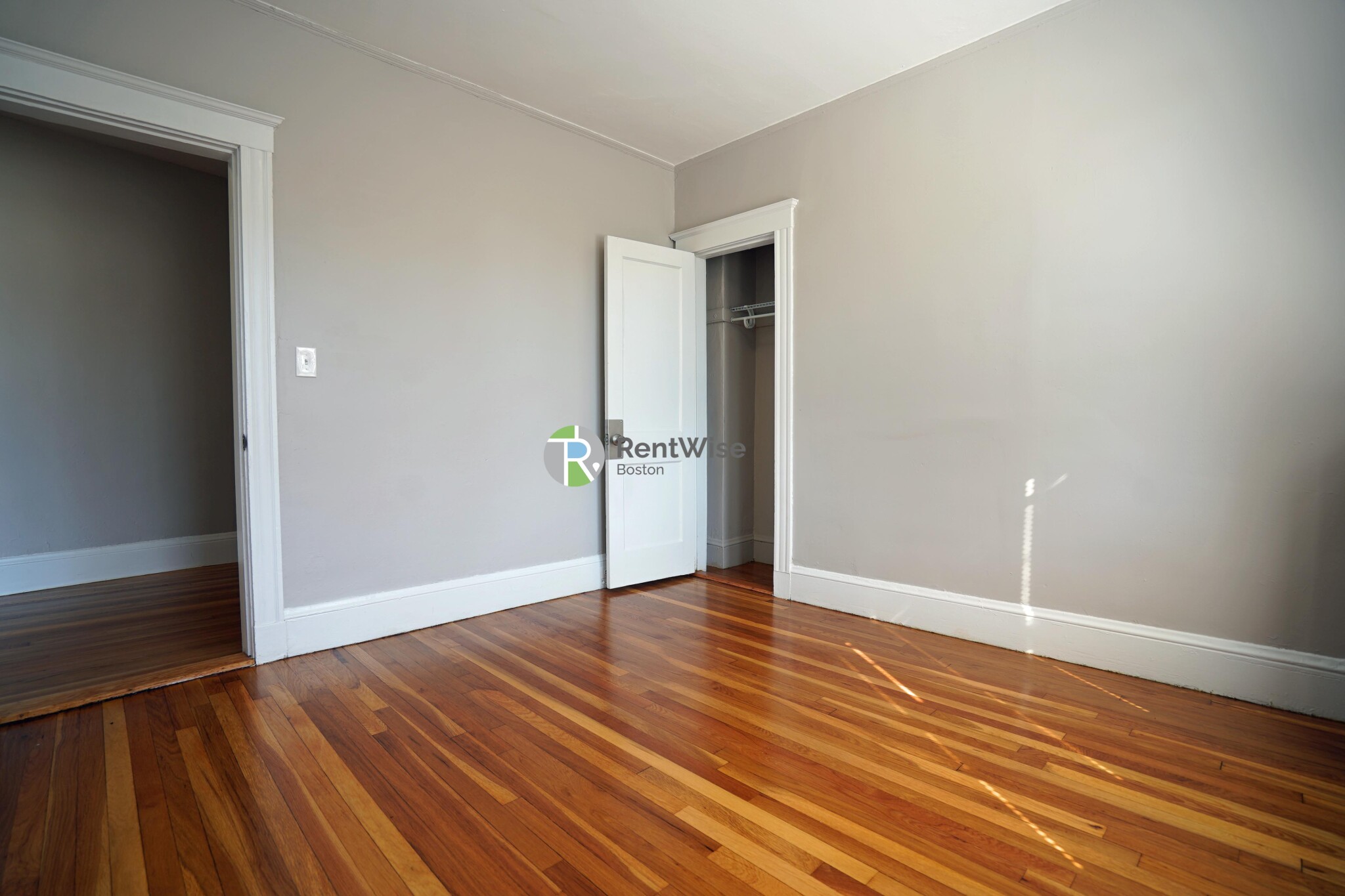 292 Harvard St, Central Square