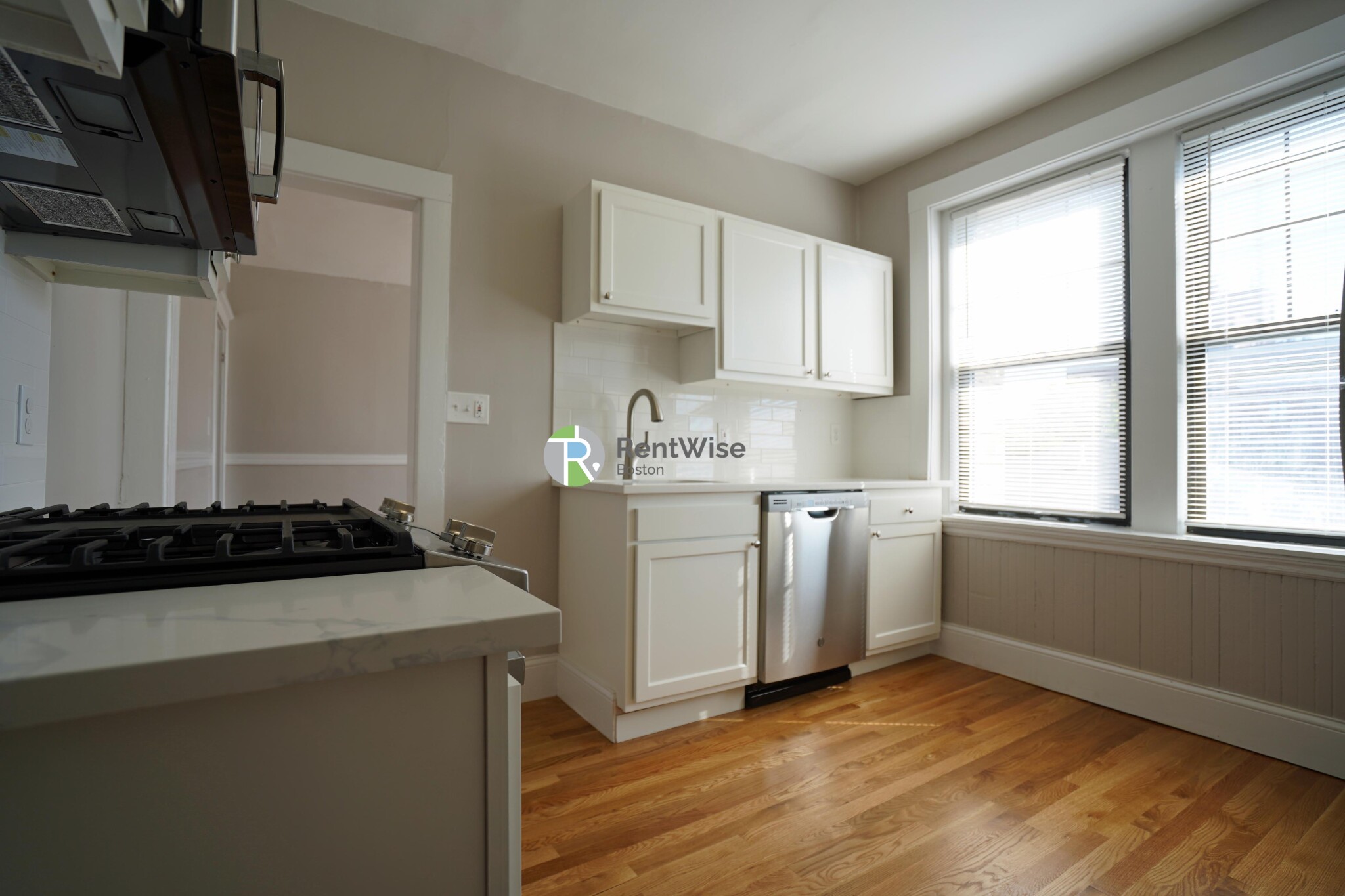 292 Harvard St, Central Square