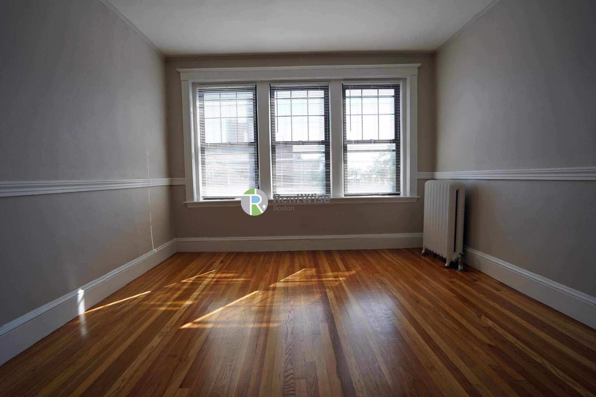 292 Harvard St, Central Square