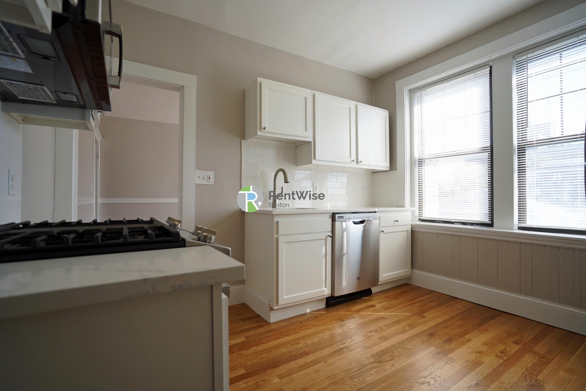 292 Harvard St, Central Square