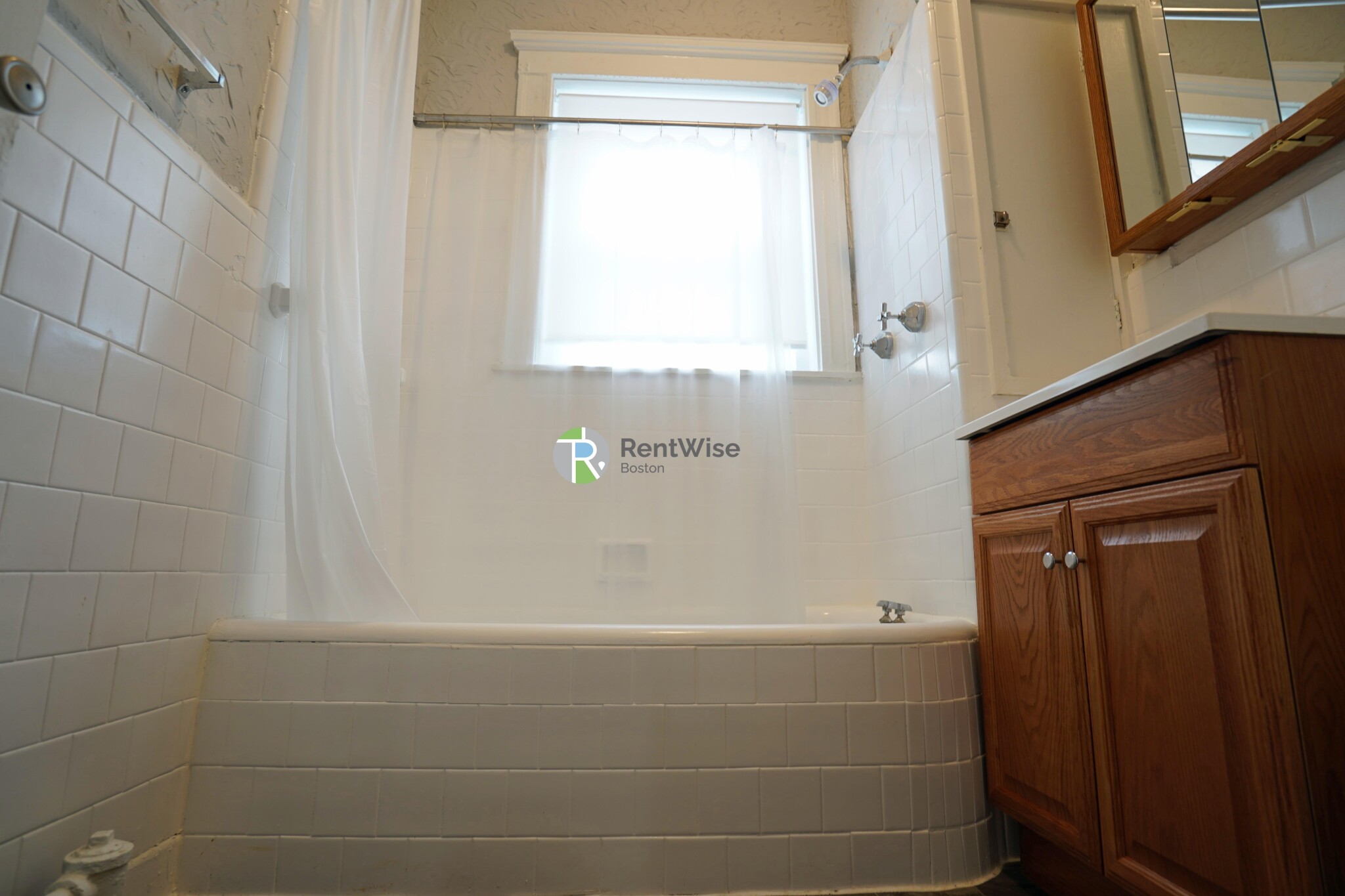 15 Gardner St, Allston