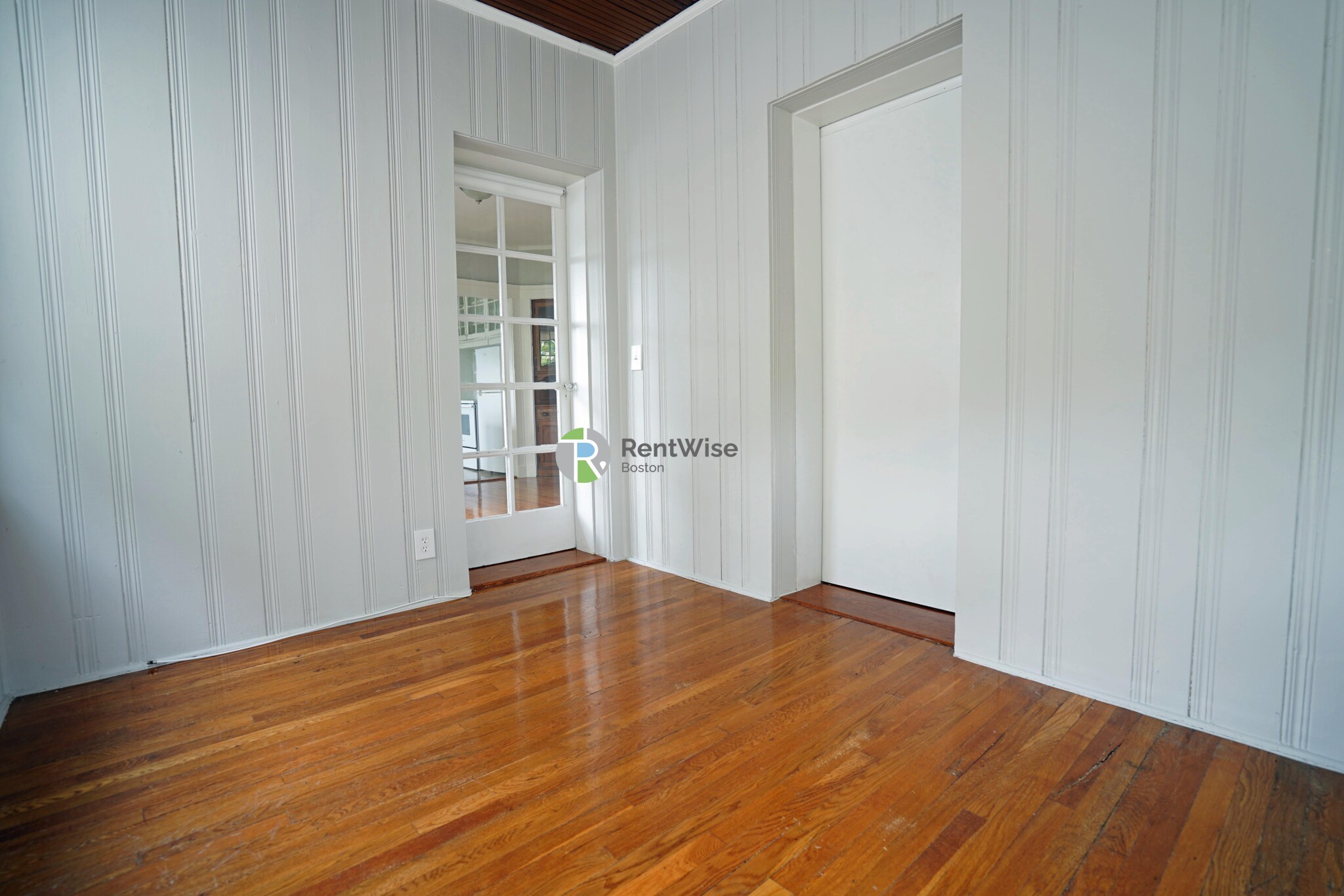 15 Gardner St, Allston