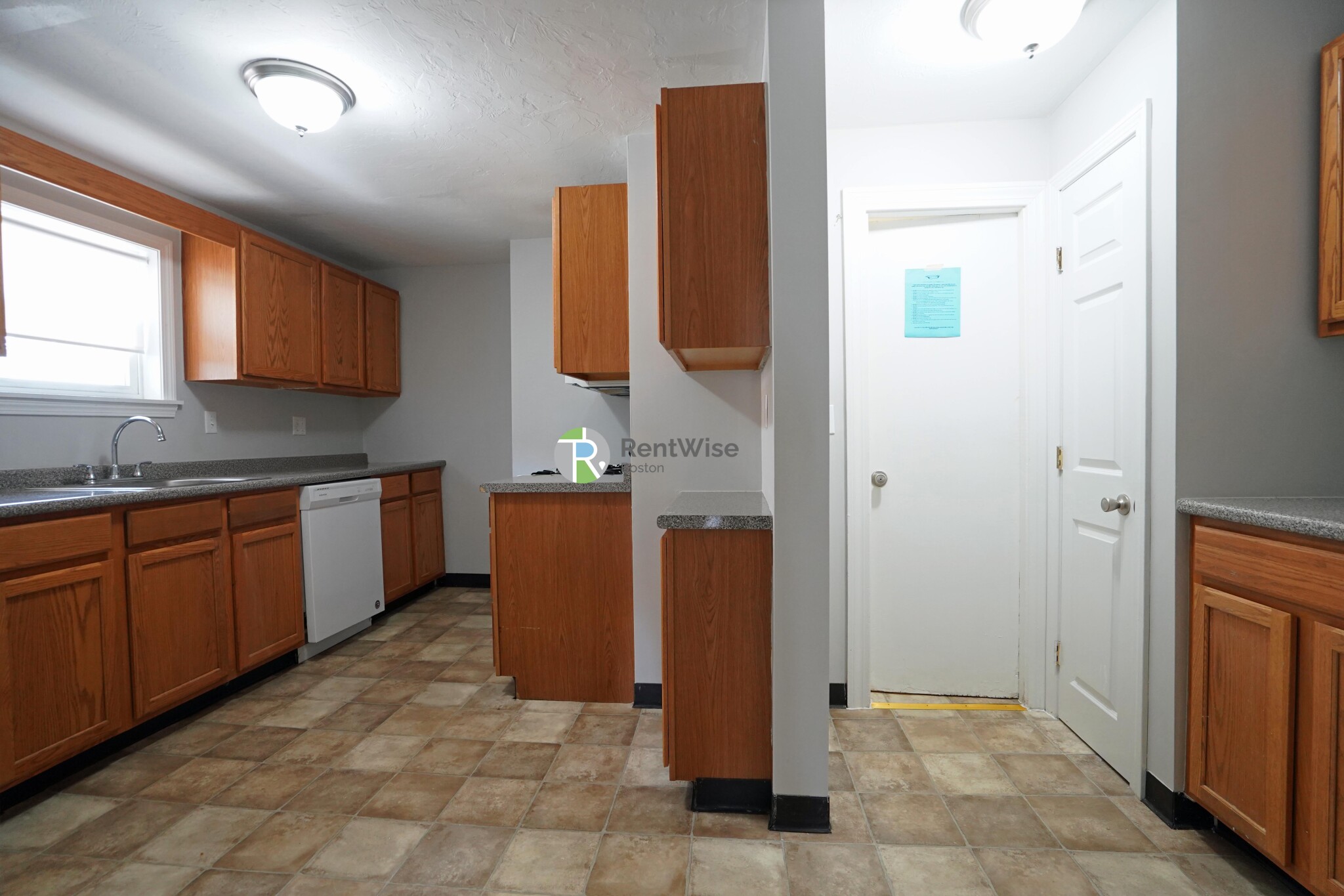 21 Mansfield, Allston