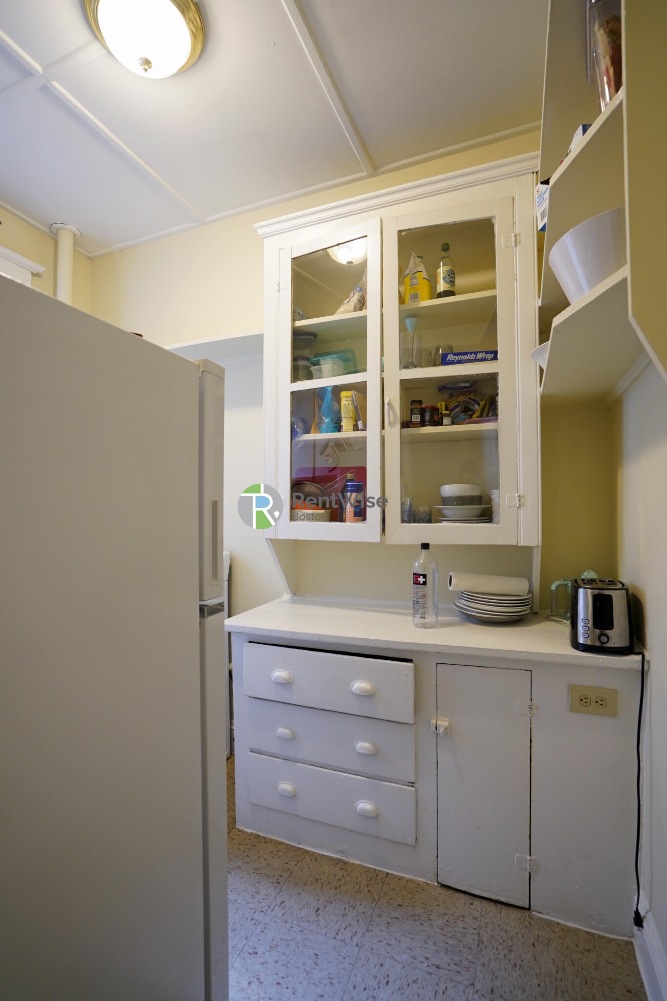 221 Kelton St, Allston