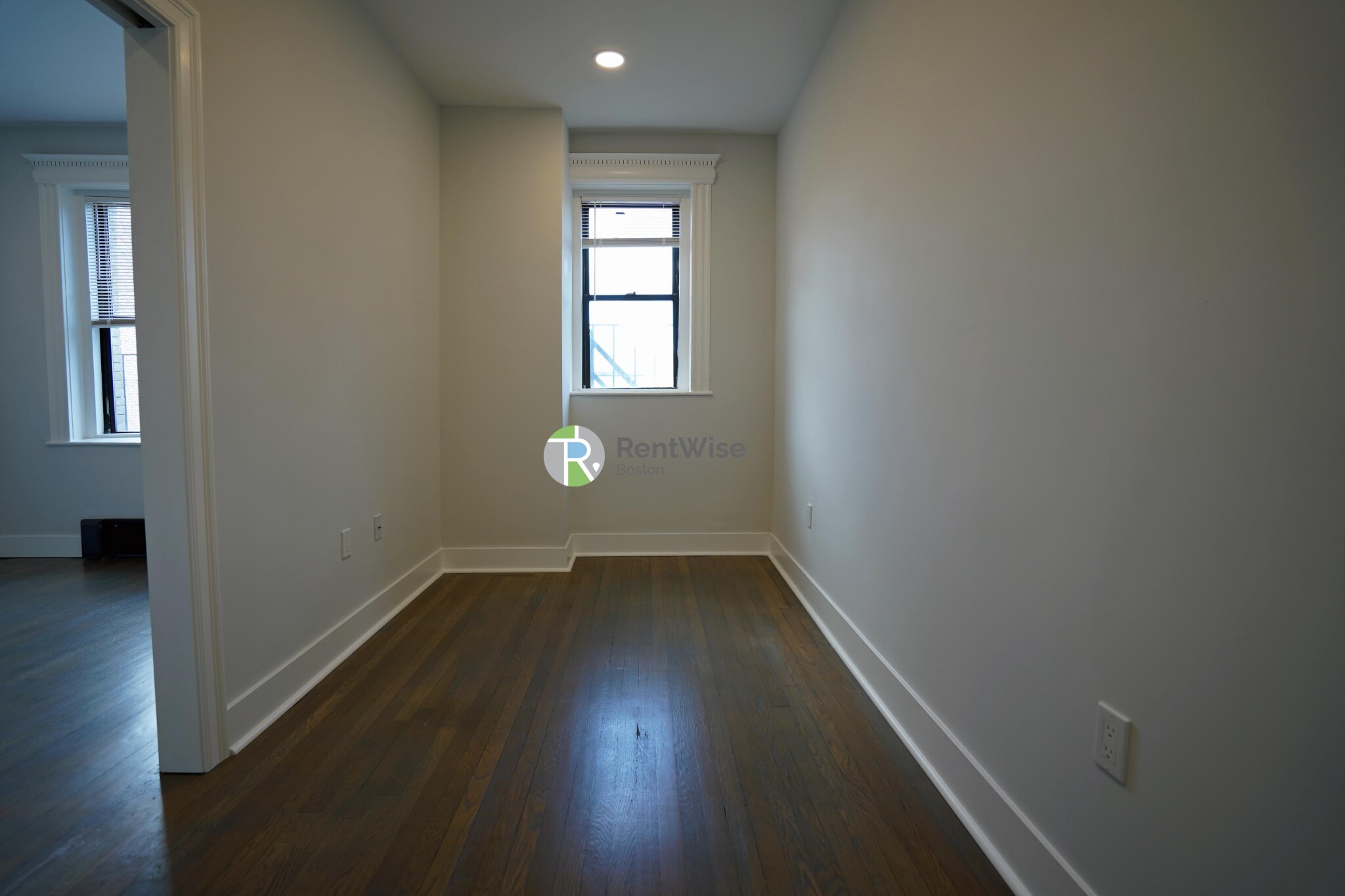 11 Queensberry St, Fenway