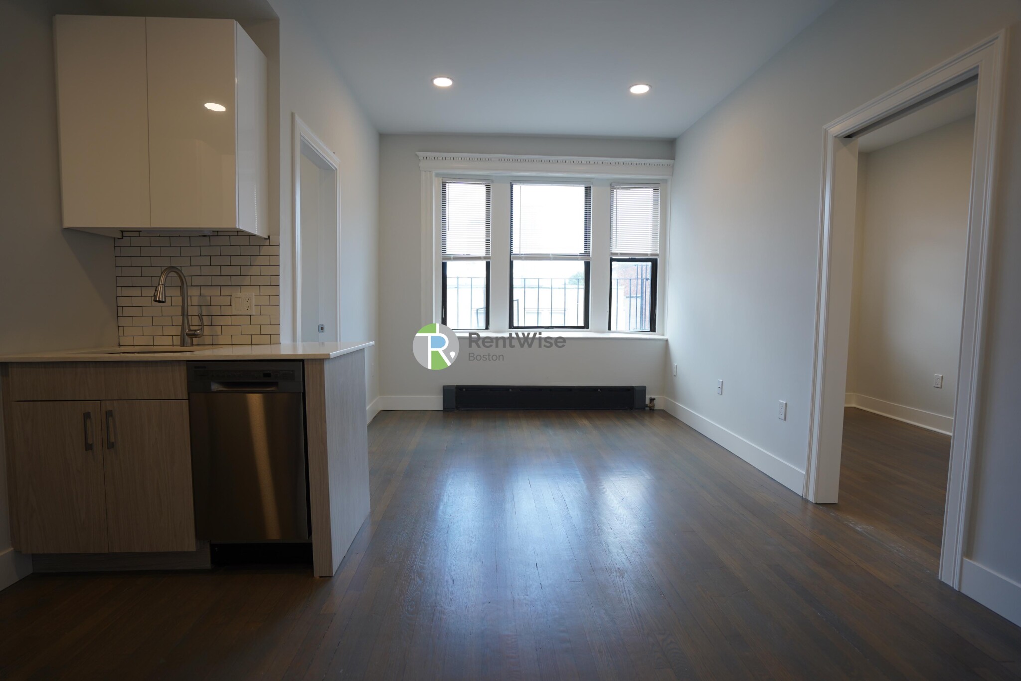 11 Queensberry St, Fenway