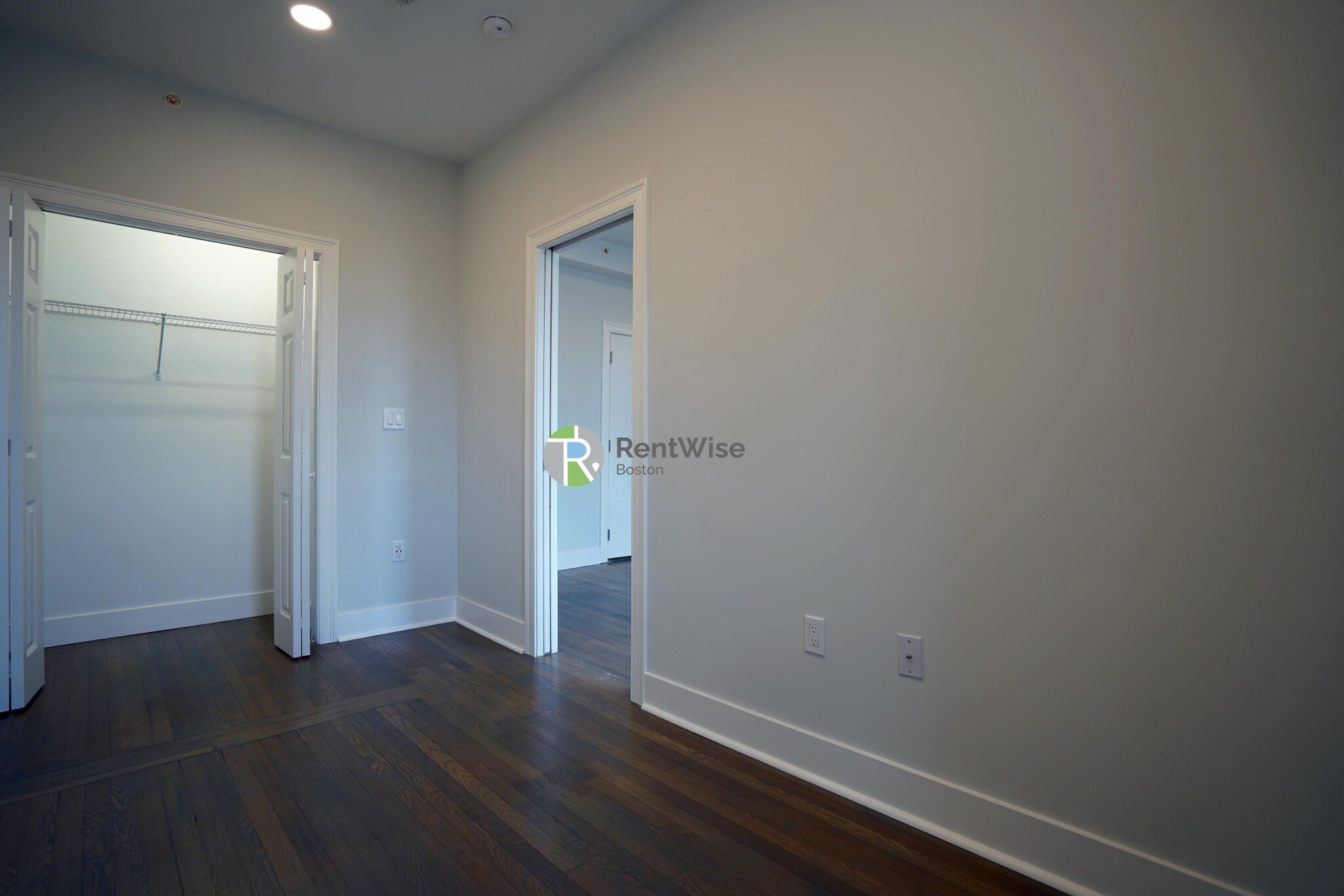 11 Queensberry St, Fenway