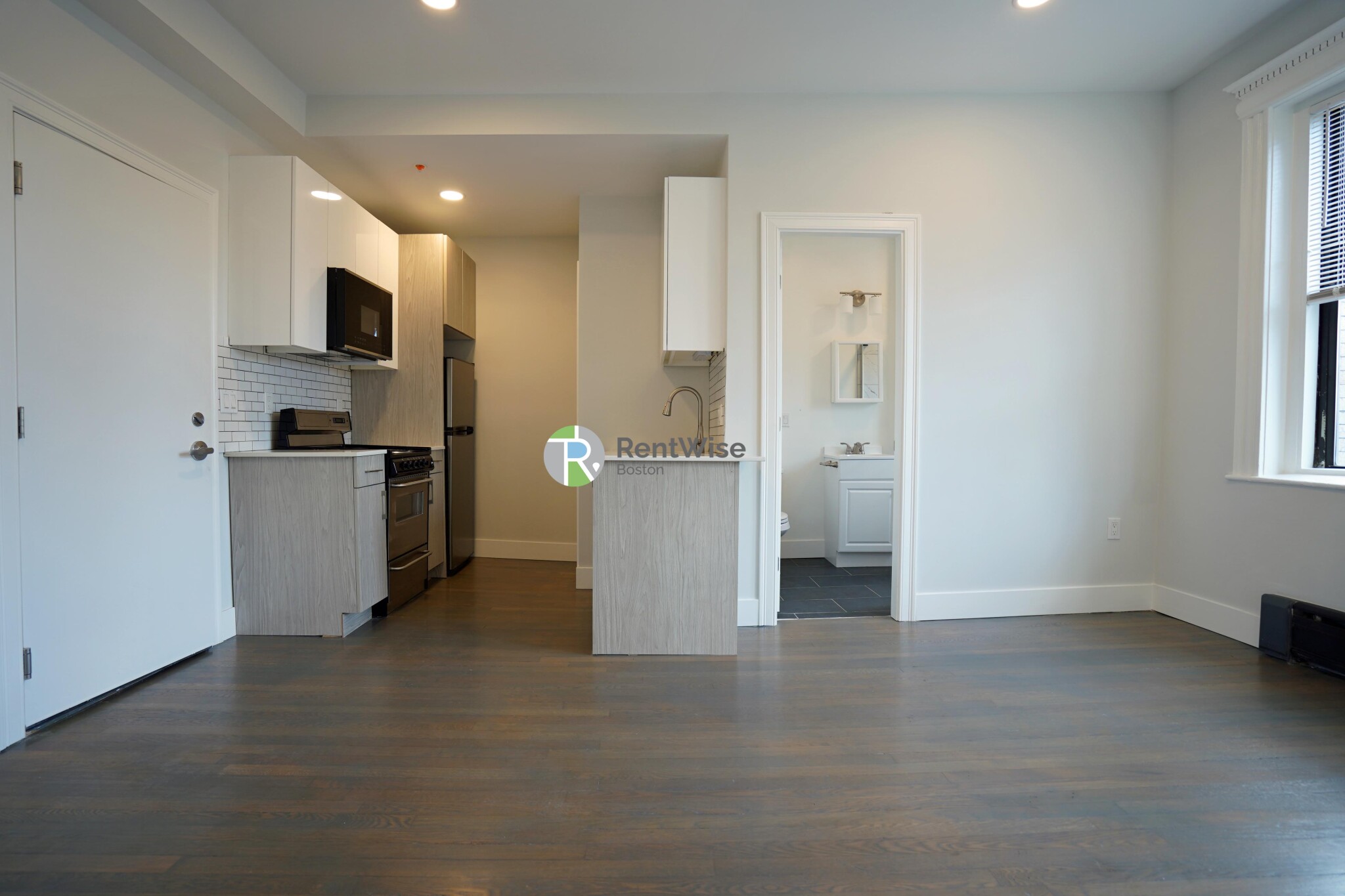 11 Queensberry St, Fenway