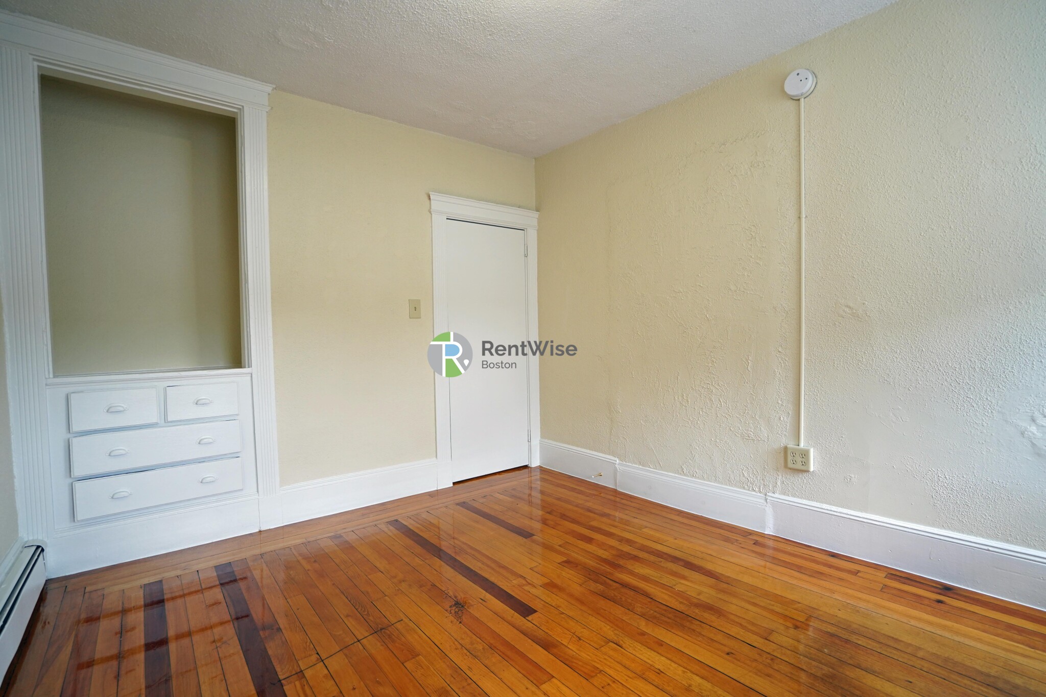 77 Empire St, Allston