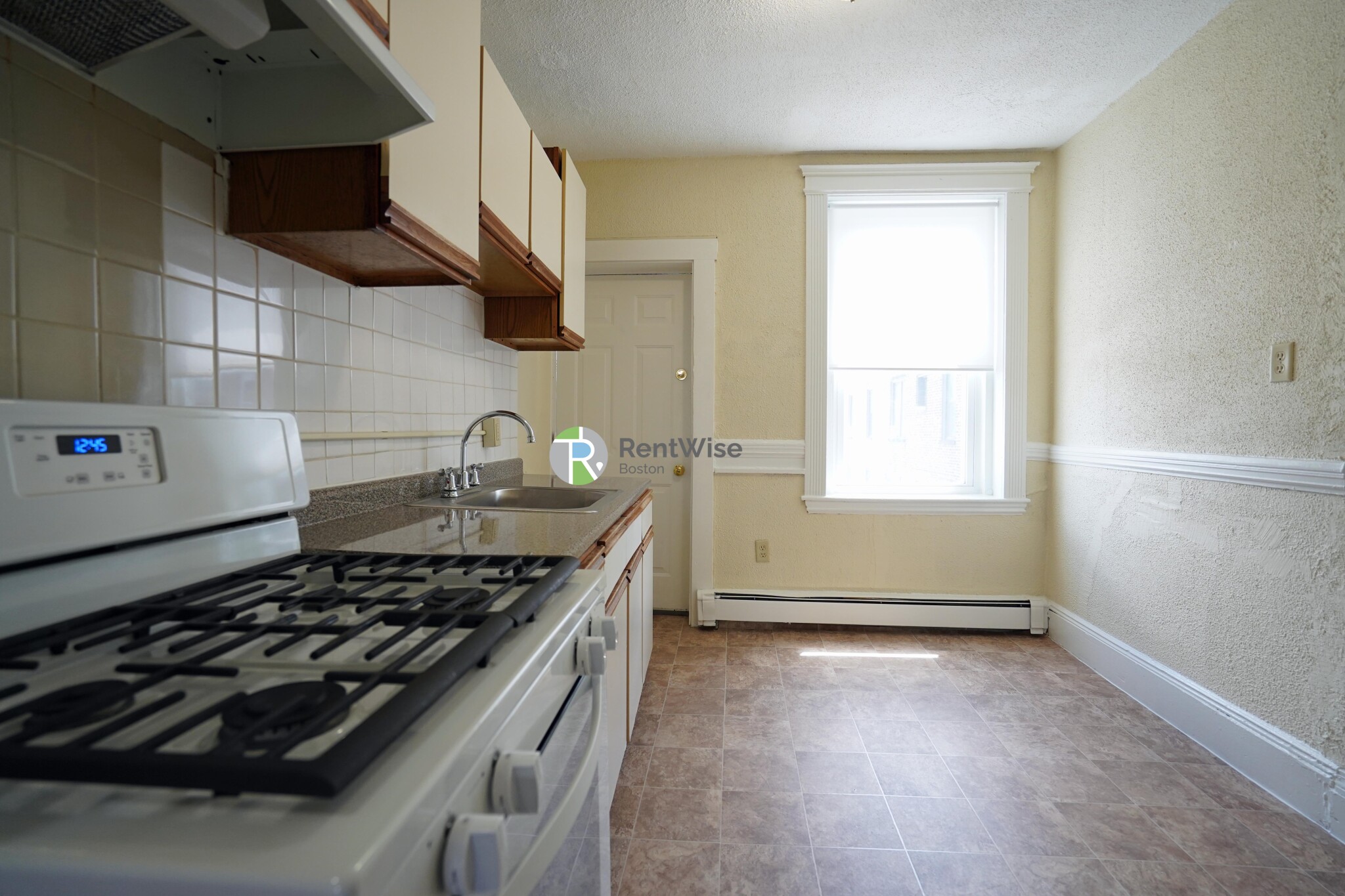 77 Empire St, Allston