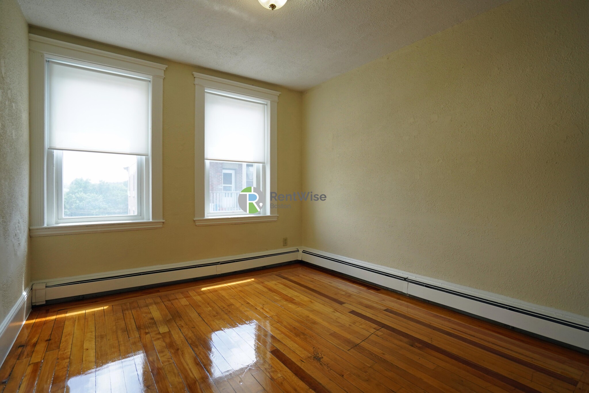 77 Empire St, Allston