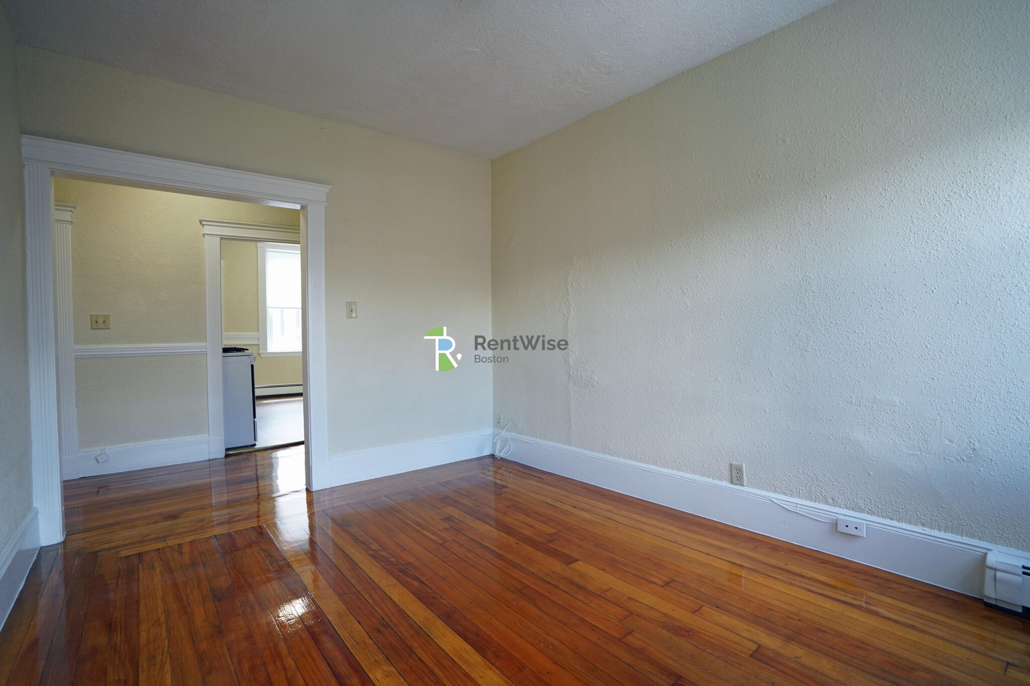 77 Empire St, Allston