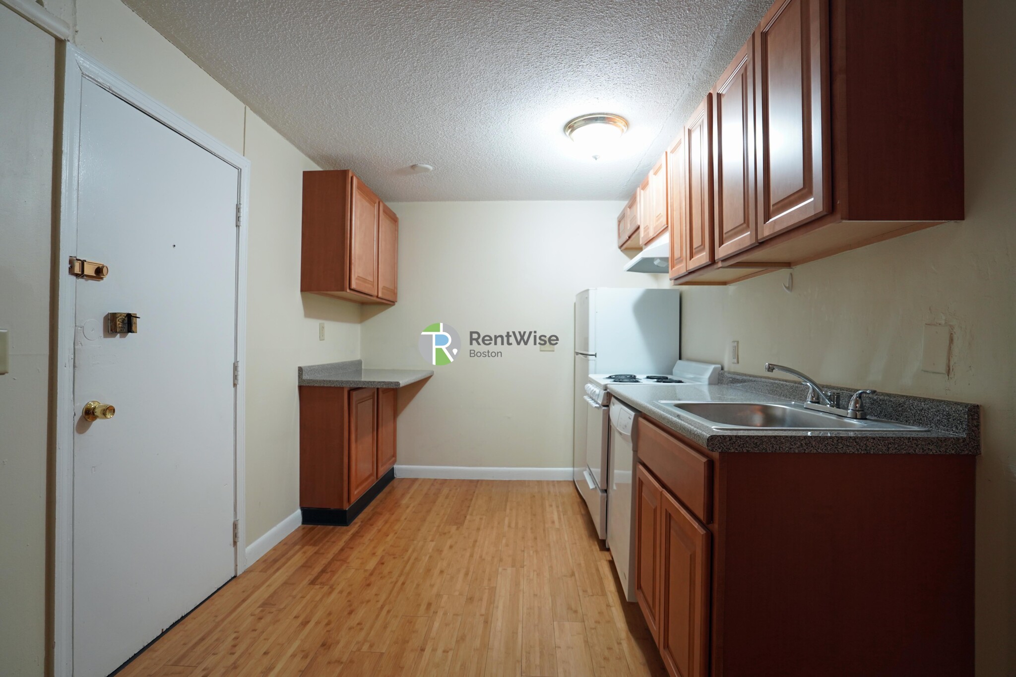 181 Thorndike St, Allston