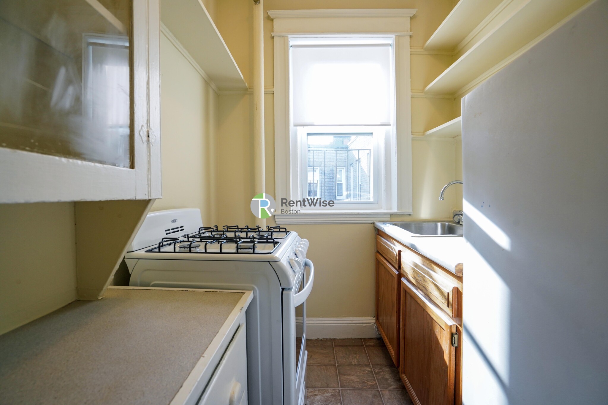 221 Kelton St, Allston