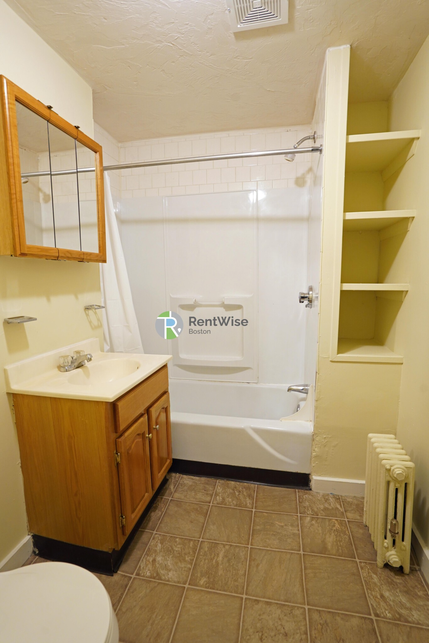 1124 Commonwealth Ave, Allston