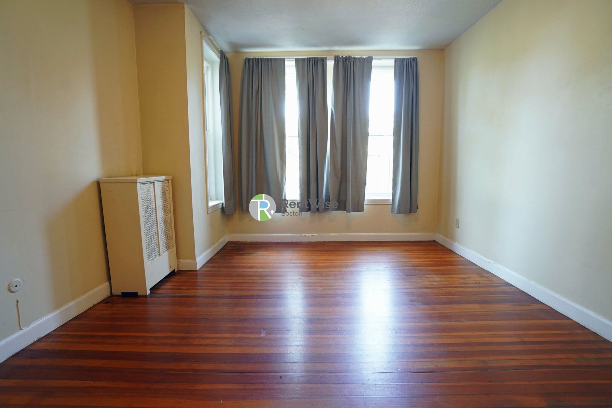 1132 Commonwealth Ave, Allston