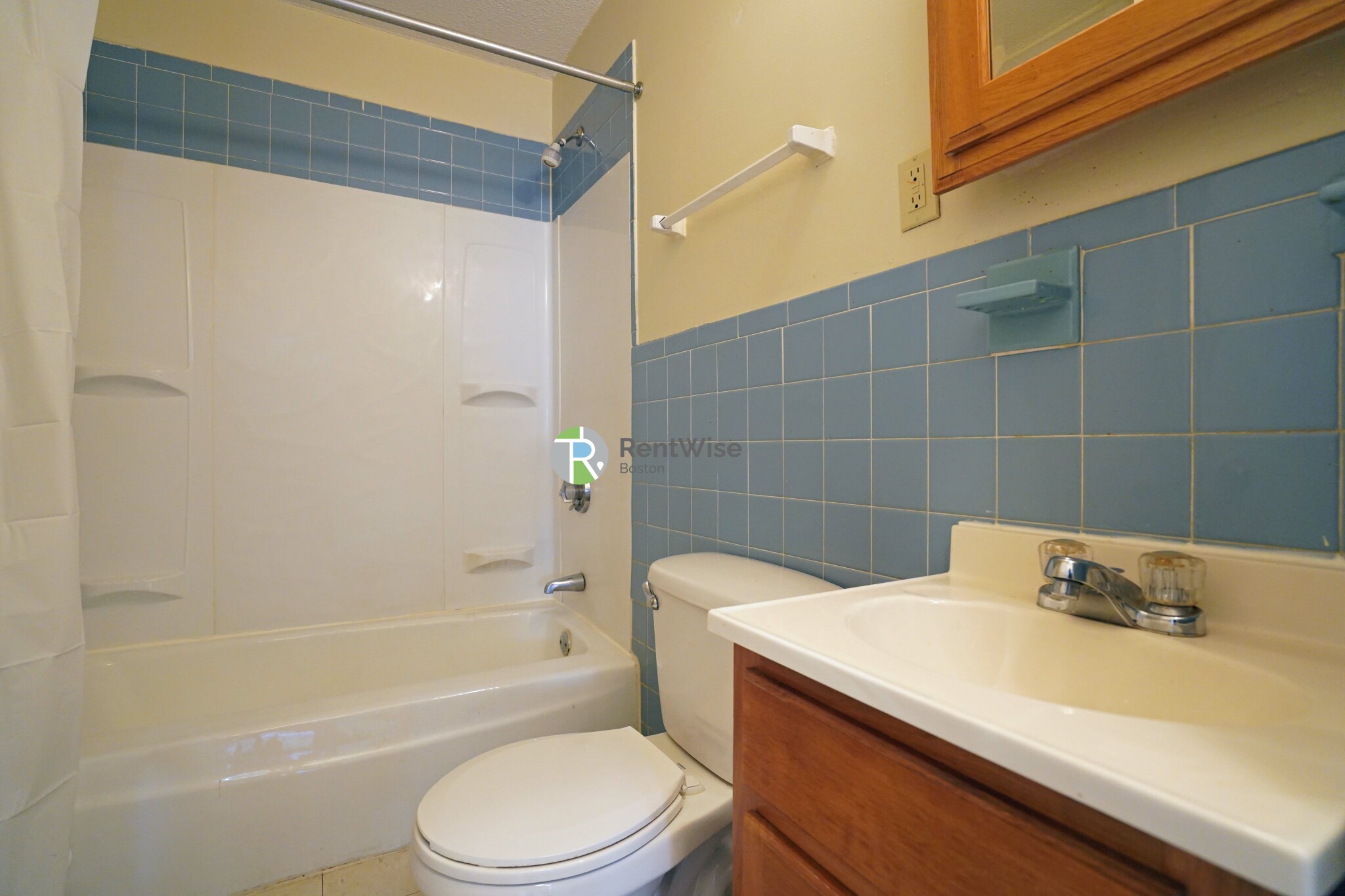 1132 Commonwealth Ave, Allston