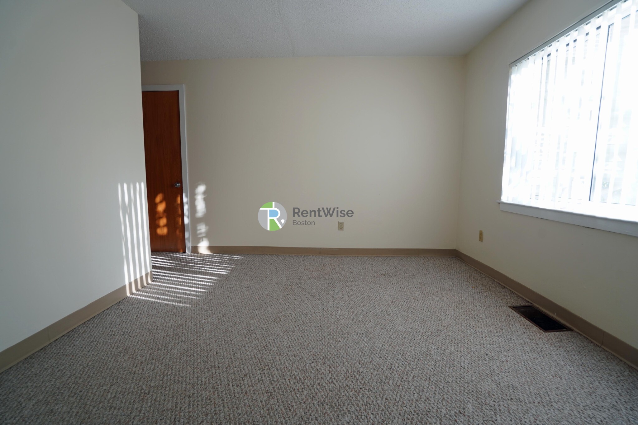 152 North Beacon St, Brighton