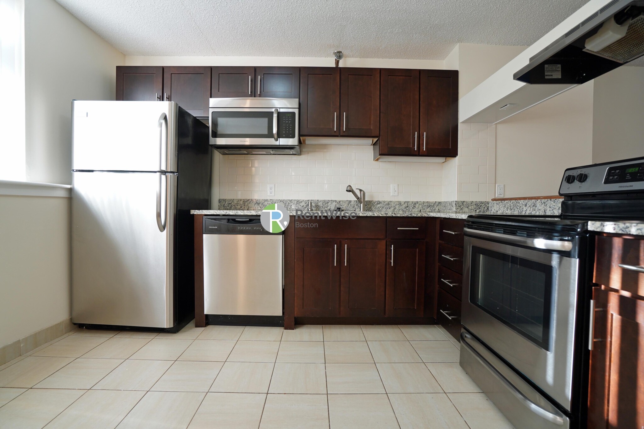 152 North Beacon St, Brighton