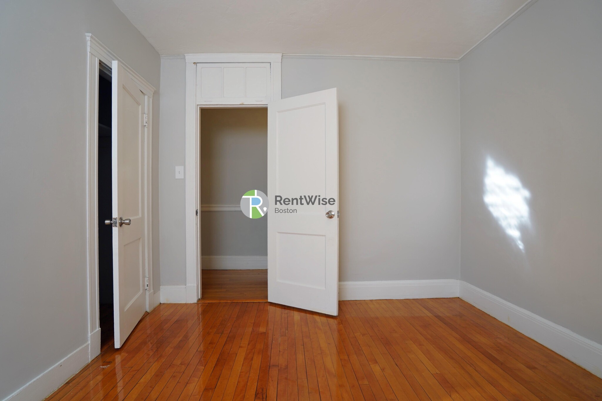 90 Cypress St, Brookline Village