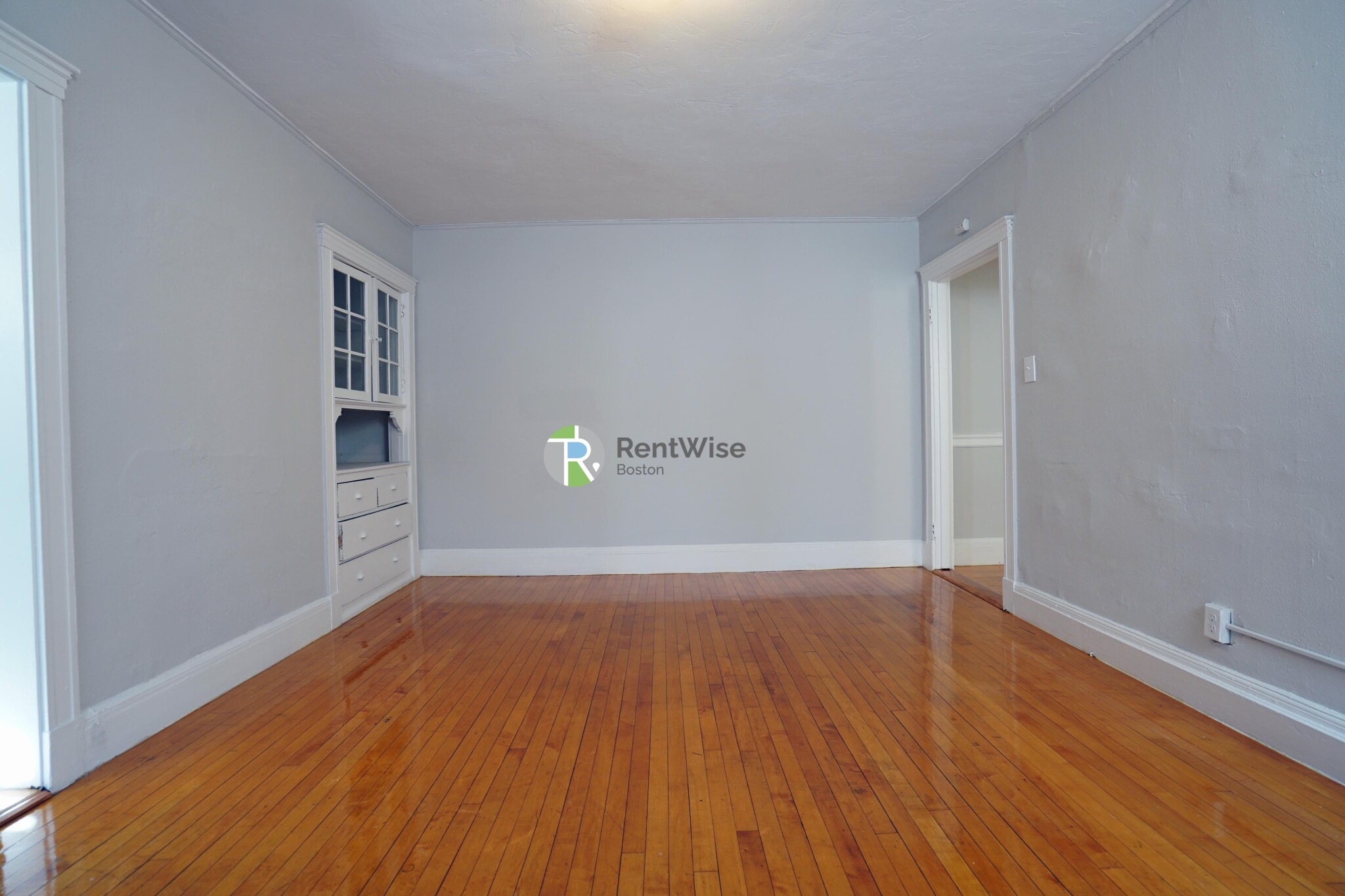 90 Cypress St, Brookline Village