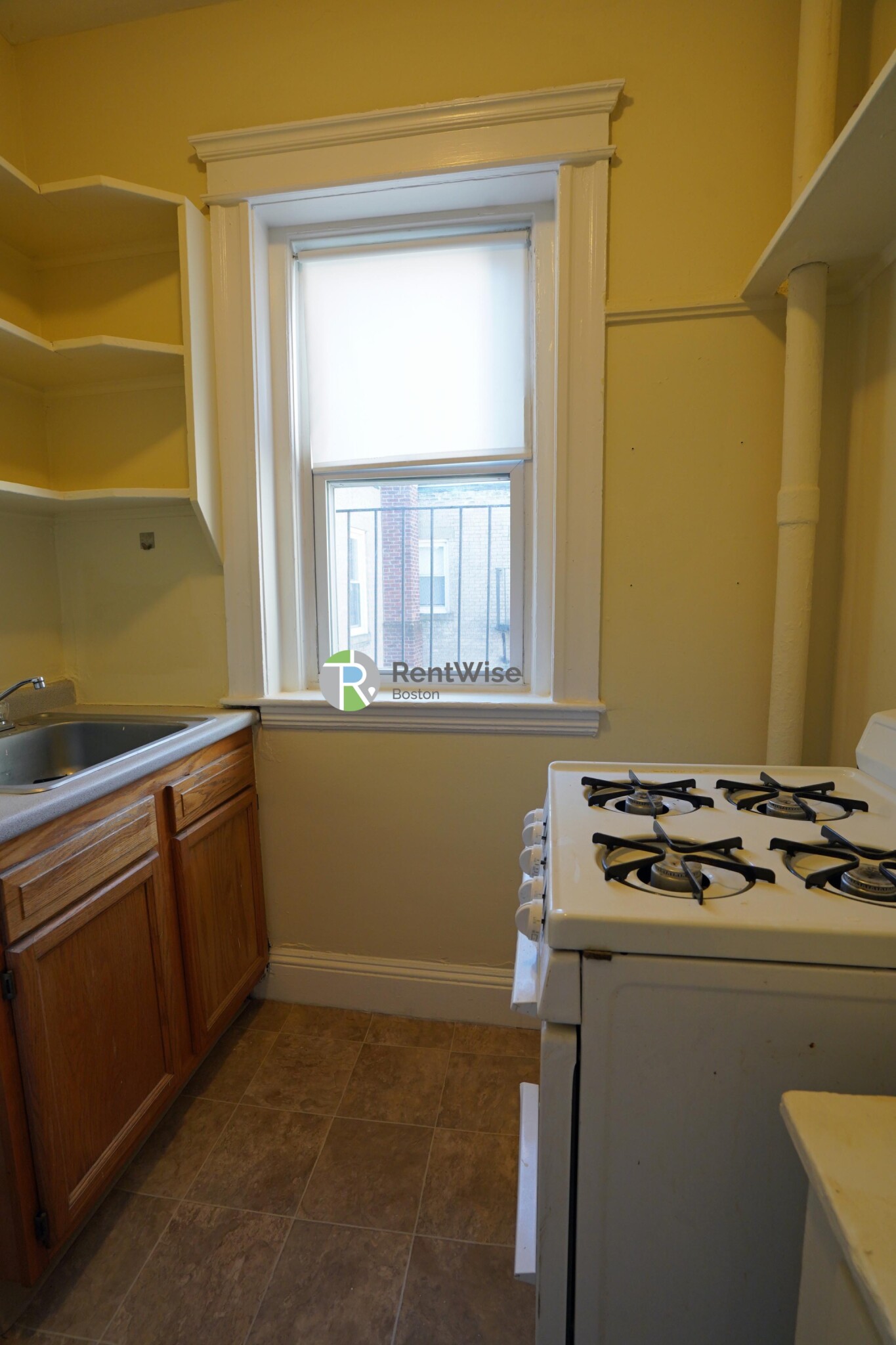 225 Kelton St, Allston