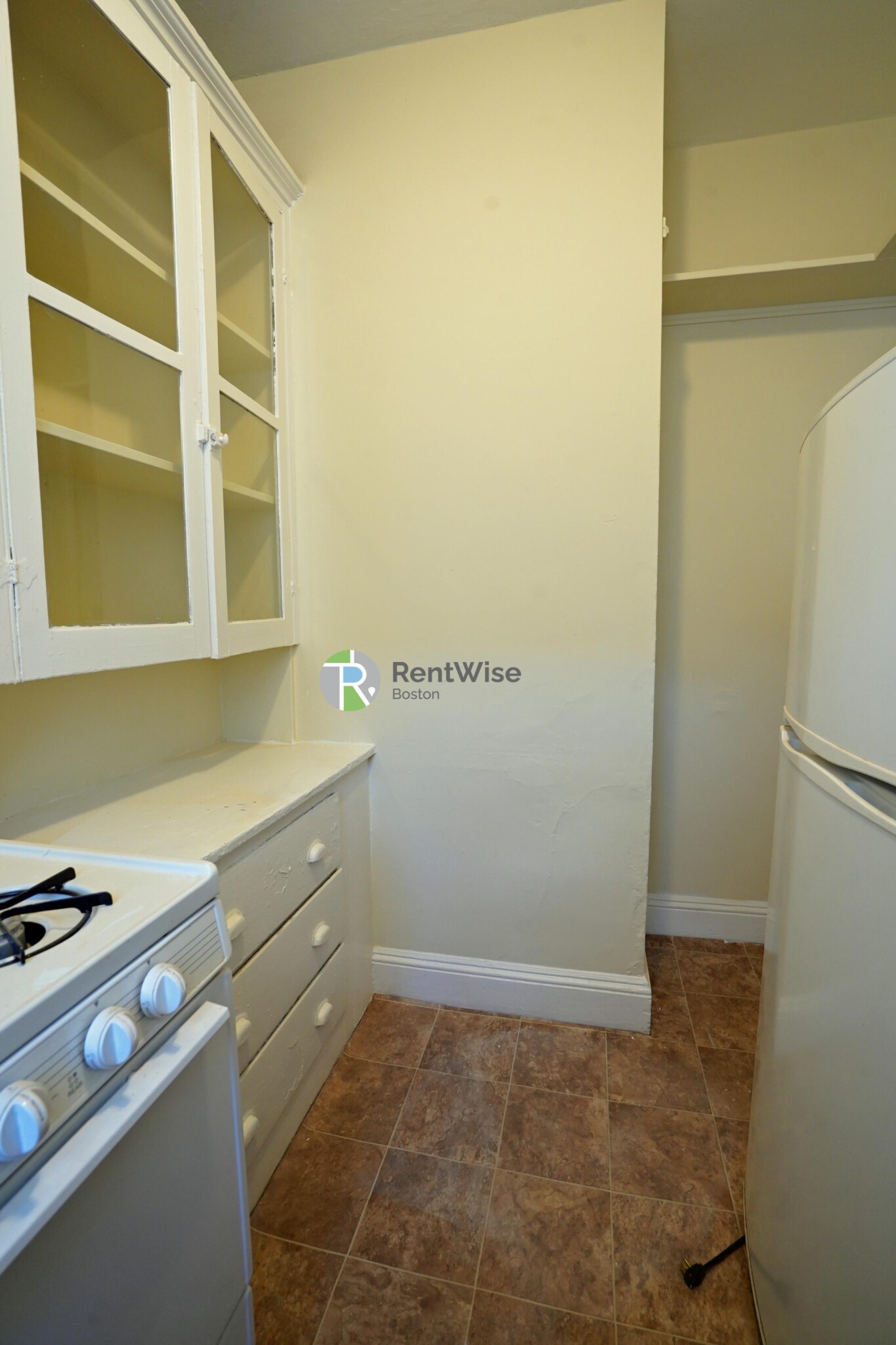 225 Kelton St, Allston