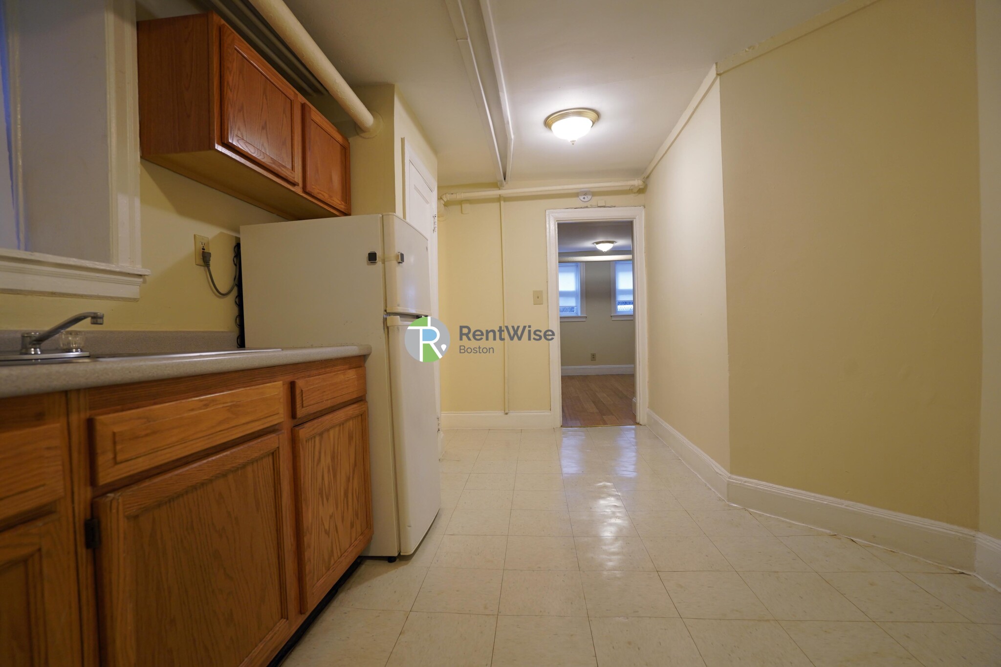 35 Gardner St, Allston