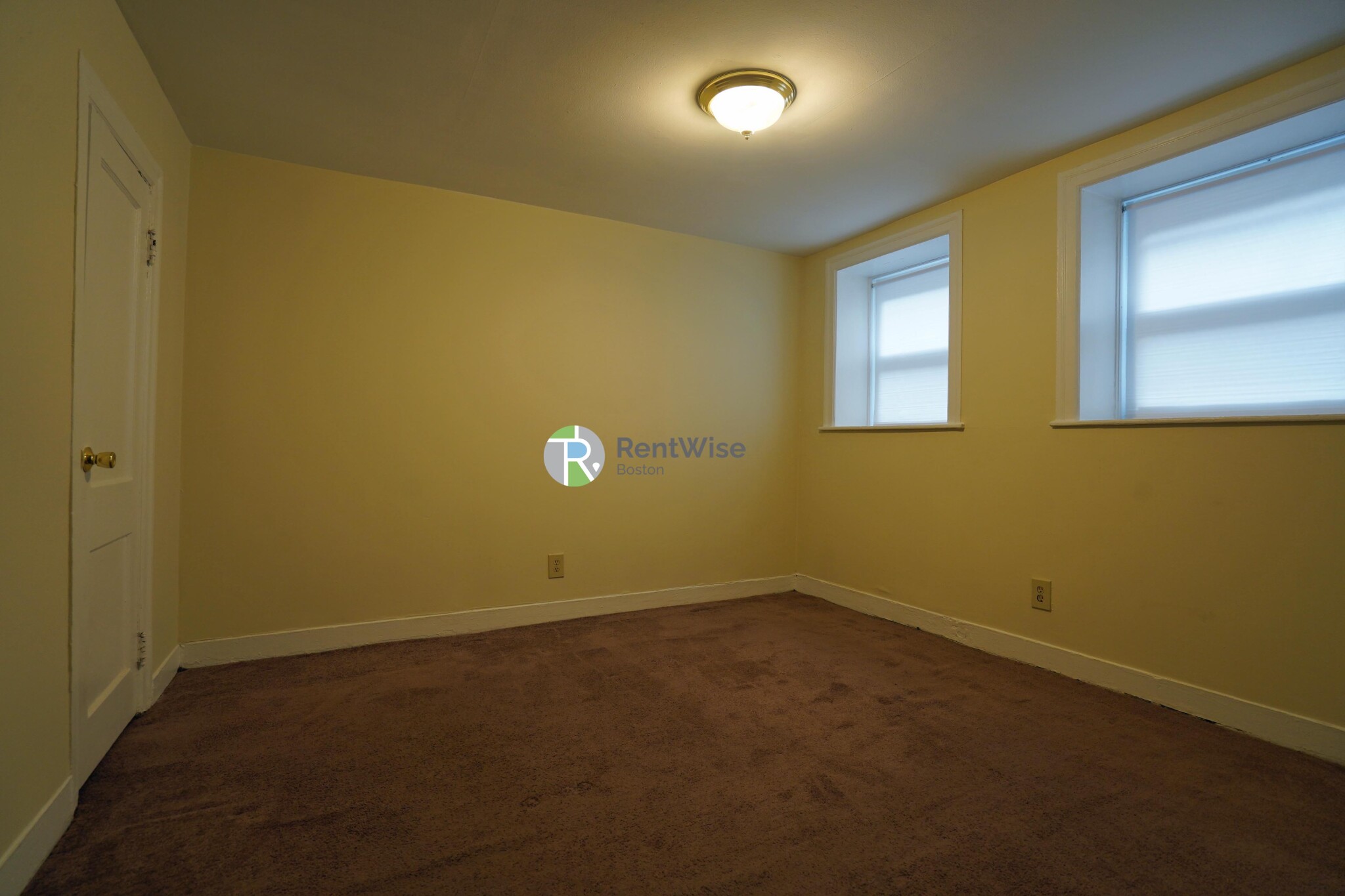 35 Gardner St, Allston