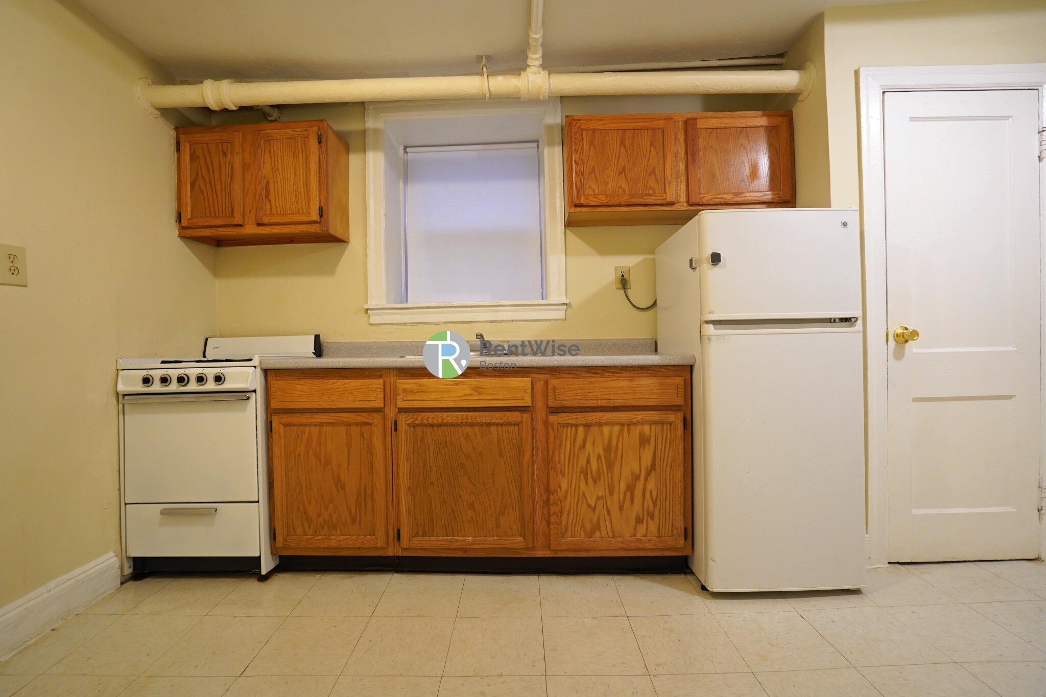 35 Gardner St, Allston