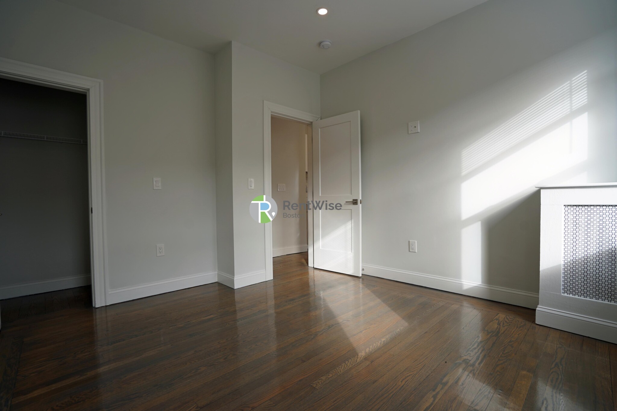 20 Queensberry St, Fenway