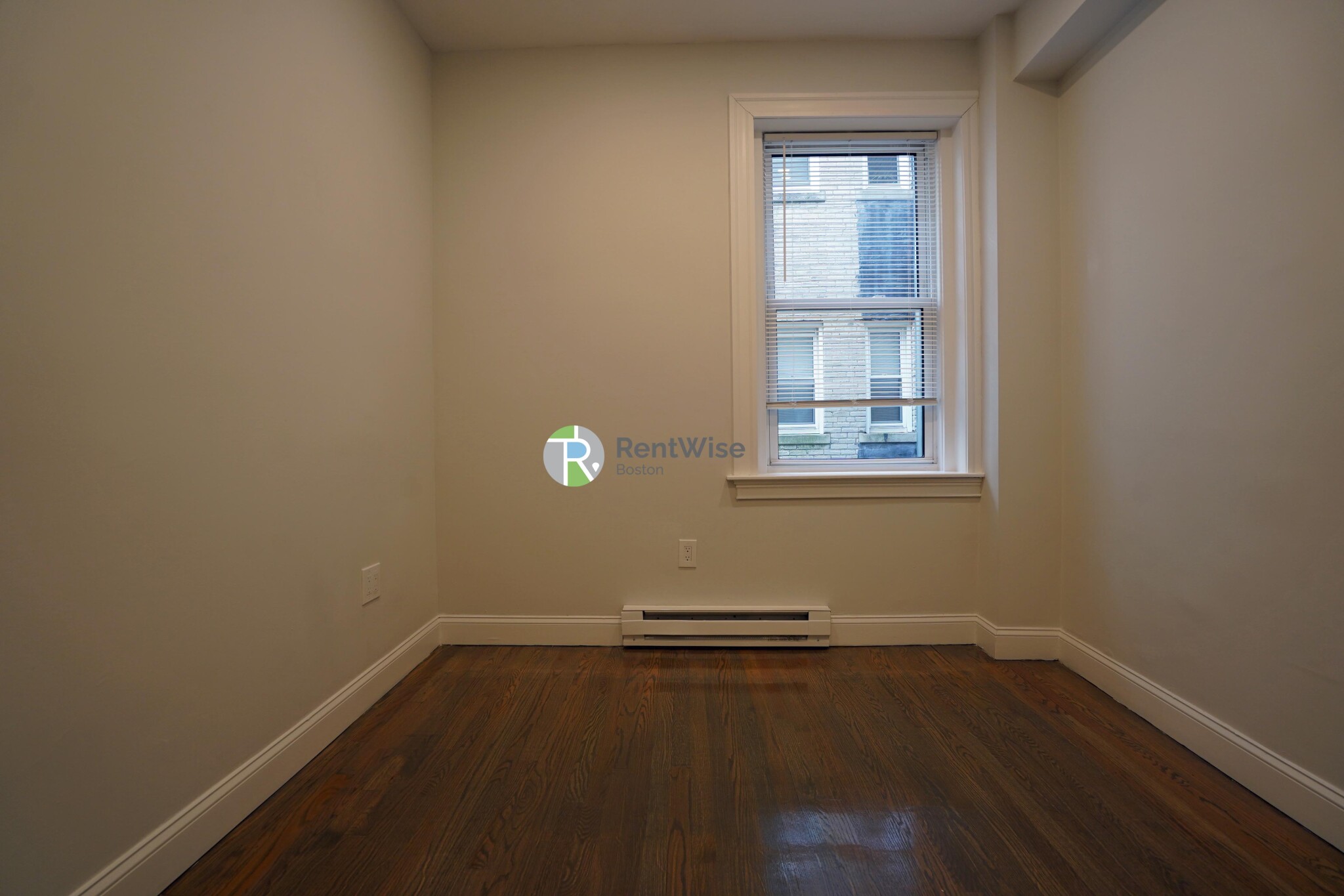 20 Queensberry St, Fenway