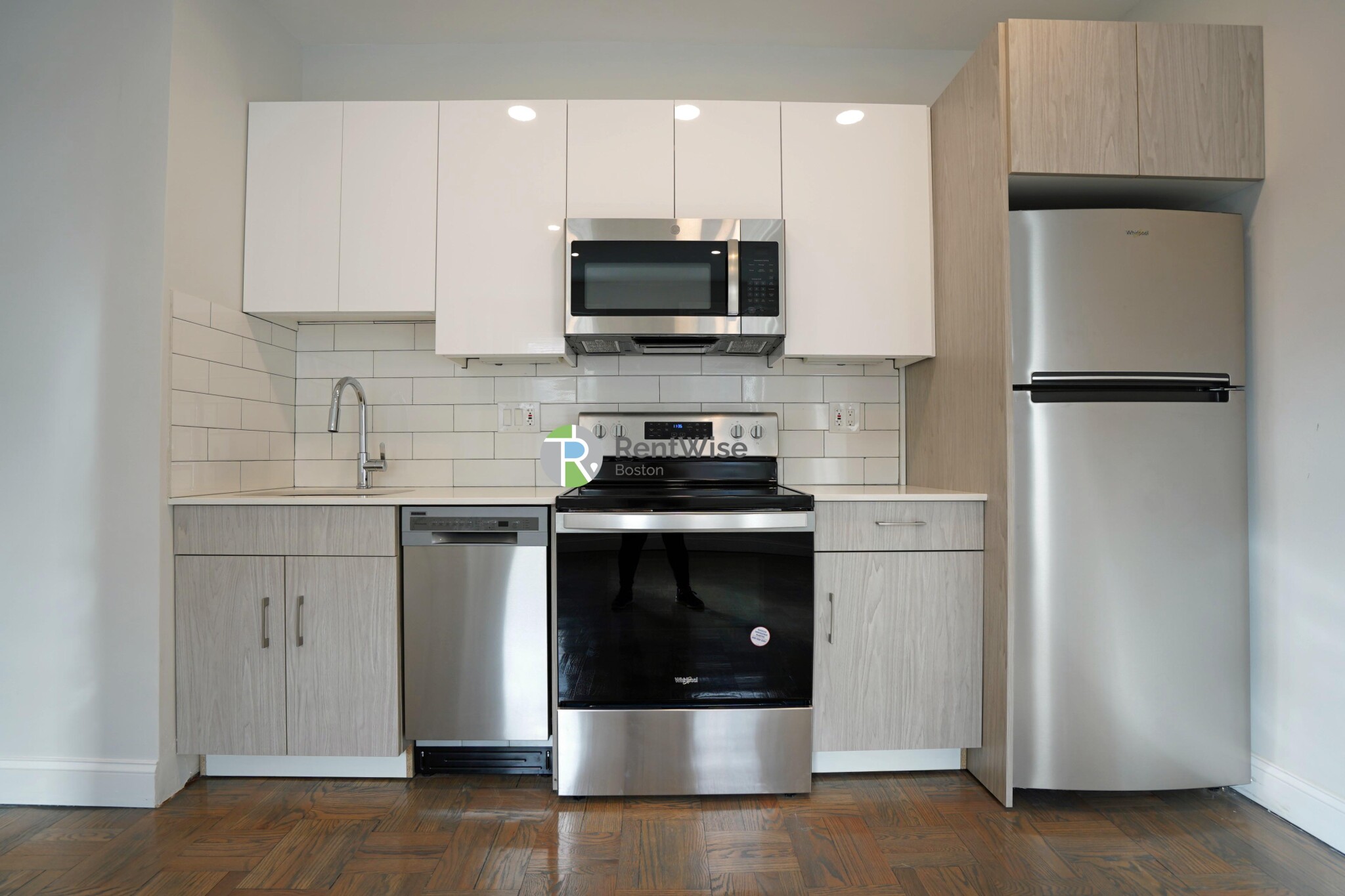 20 Queensberry St, Fenway