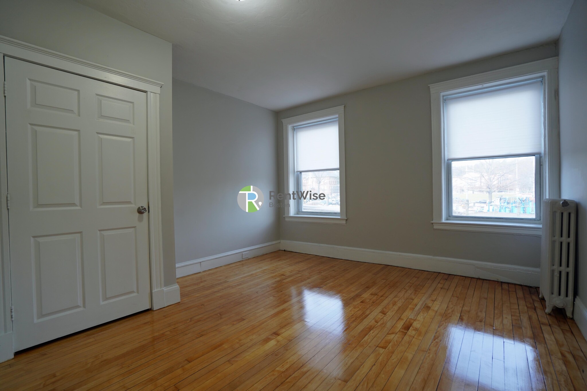 90 Cypress St, Emerson Gardens