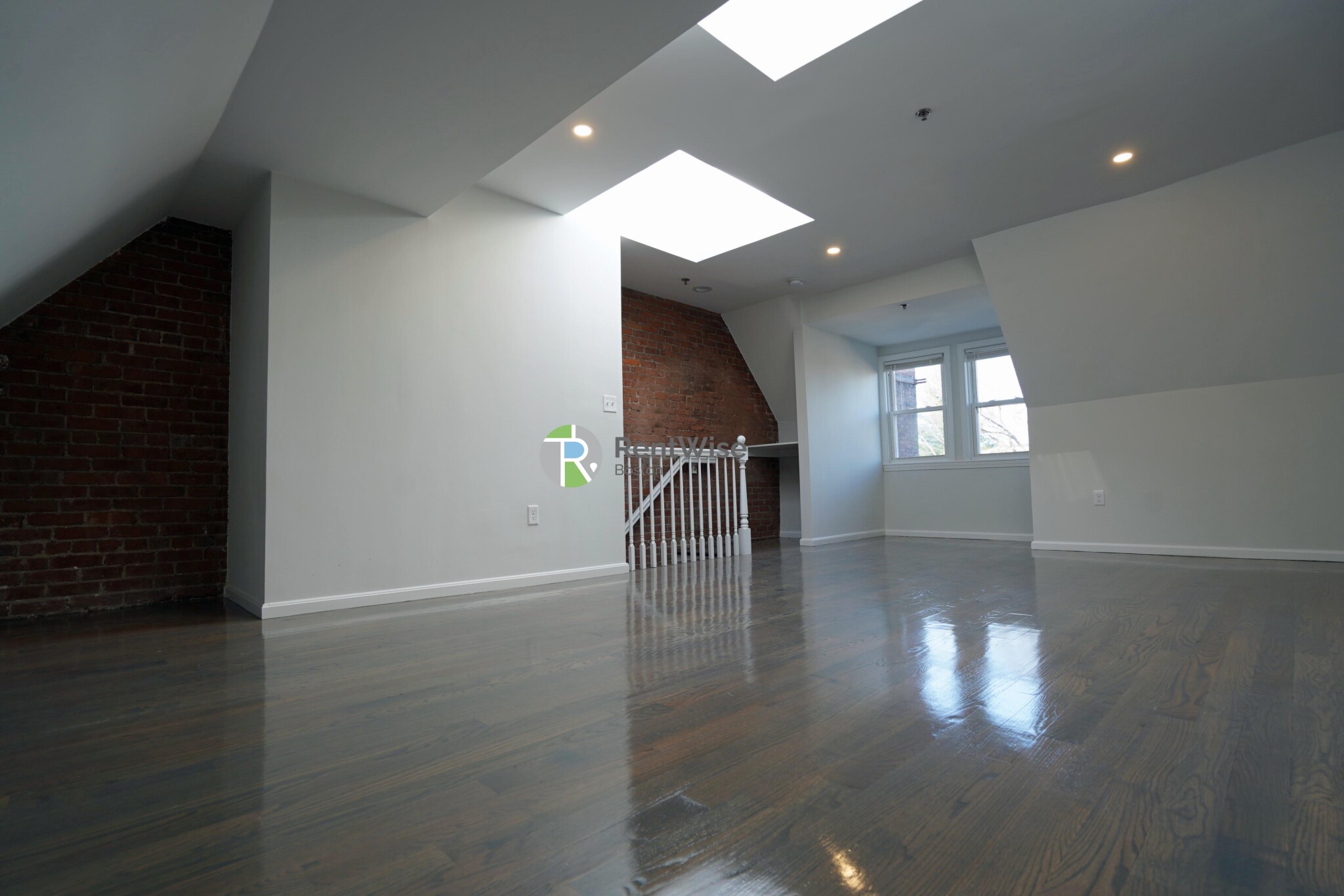 1406 Beacon St, Corey Hill