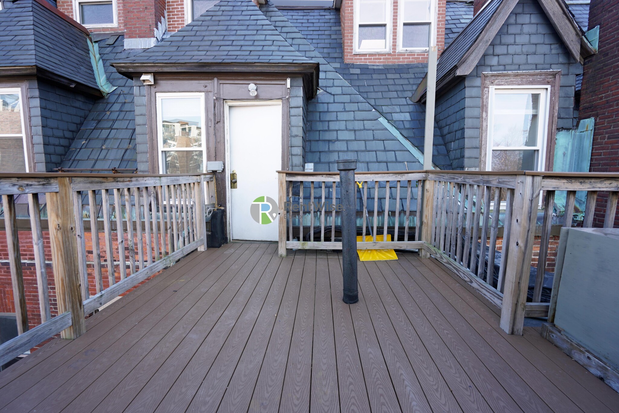 1406 Beacon St, Corey Hill